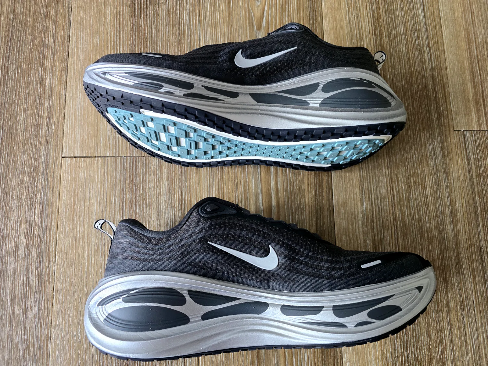 NIKE VOMERO PLUS 2