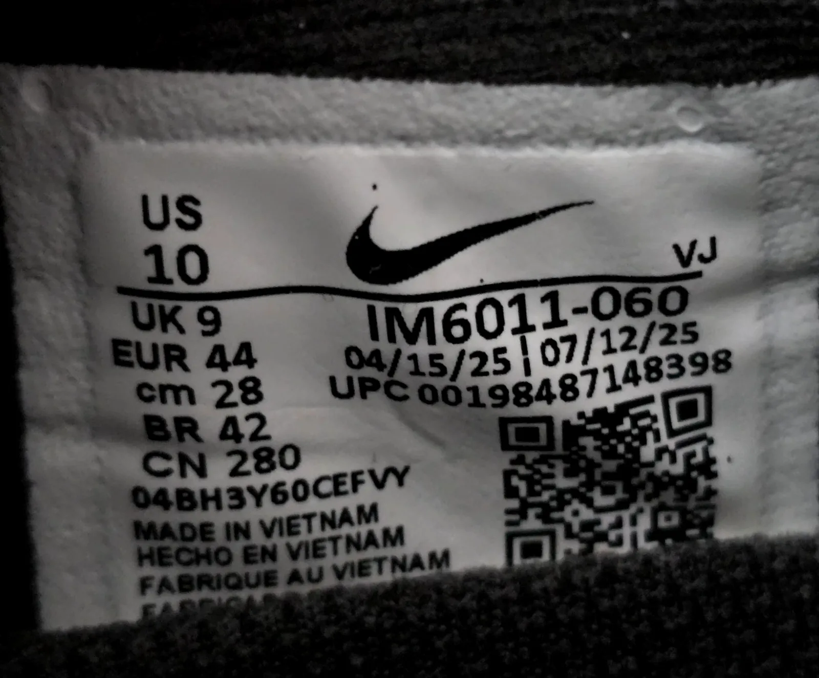 NIKE VOMERO PLUS 8