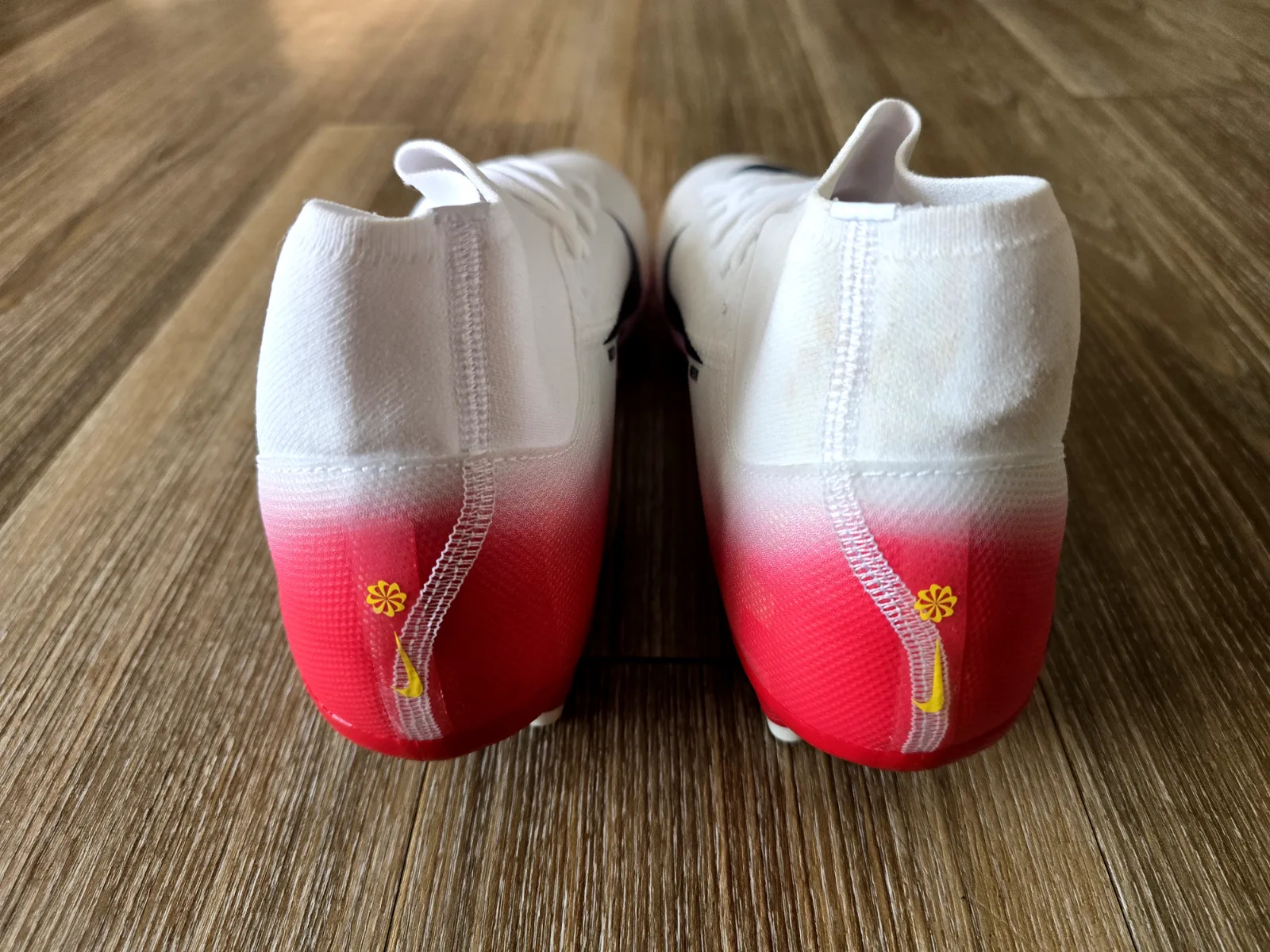 NIKE ZOOM MERCURIAL SUPERFLY 10 ACADEMY FG/MG LV8 5