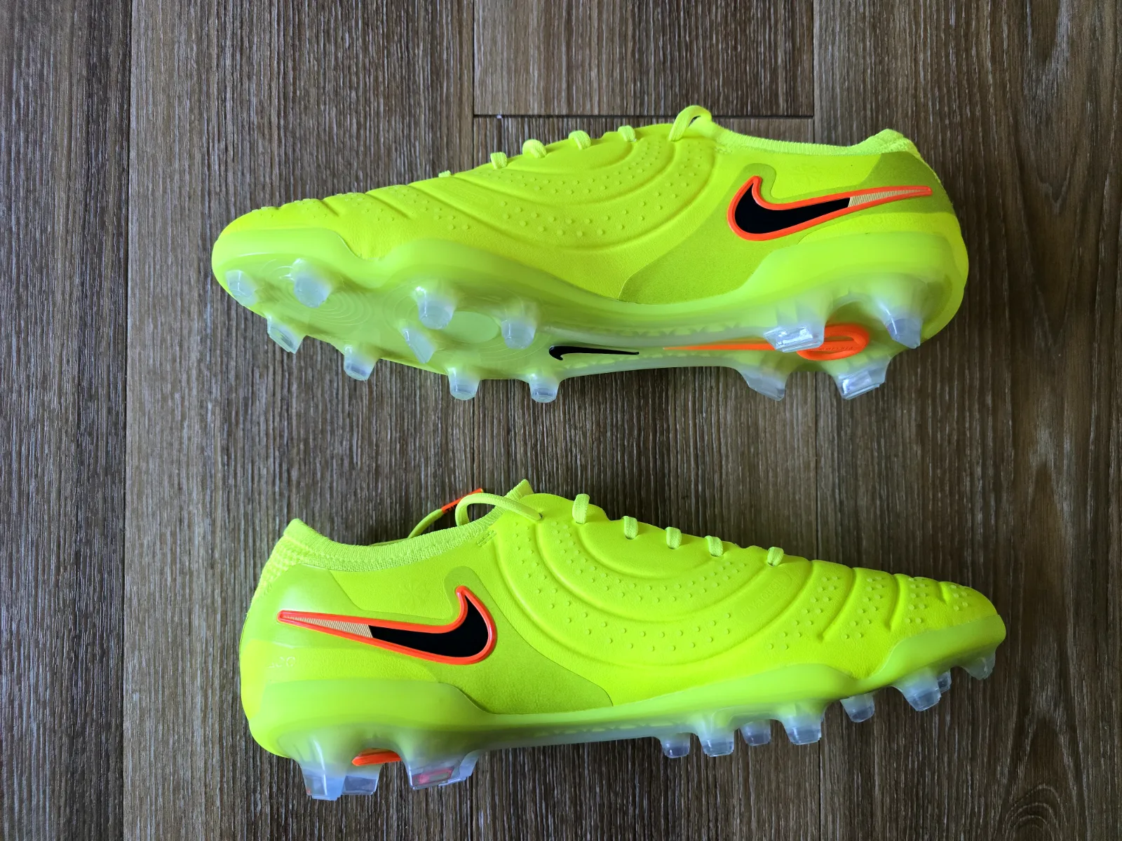 NIKE TIEMPO LEGEND 10 ELITE FG 4
