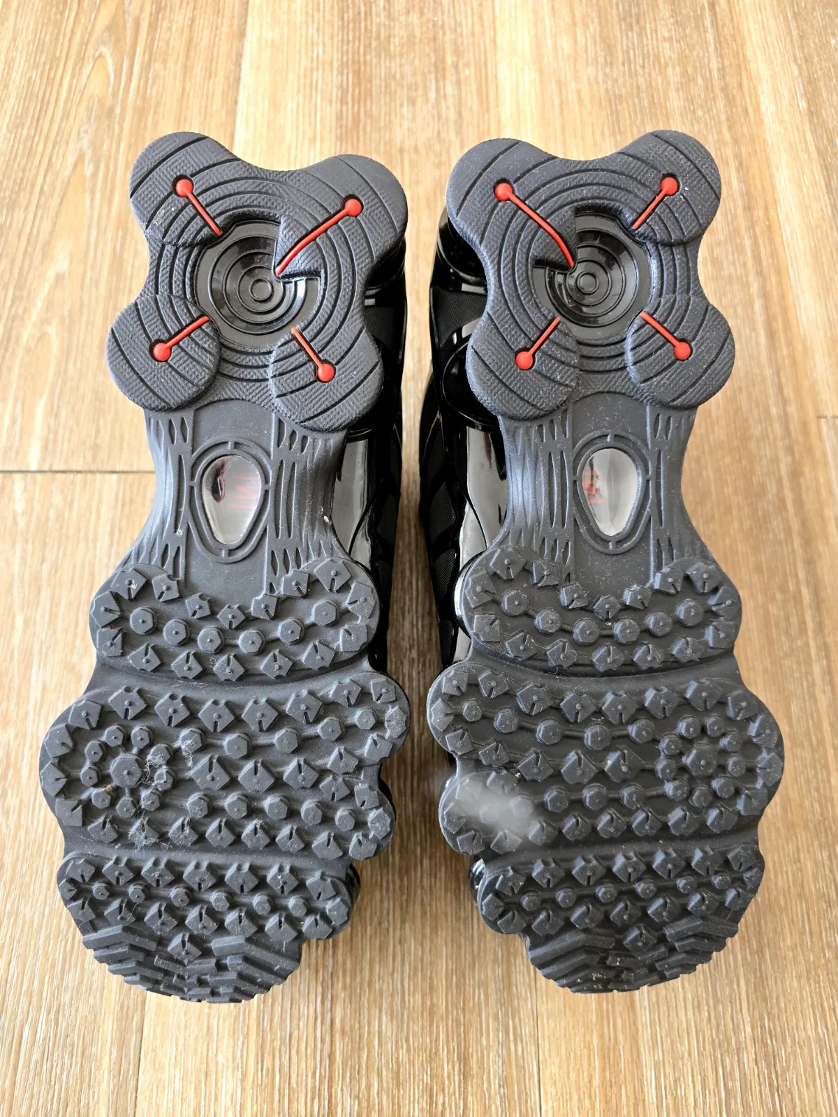 NIKE SHOX TL 7