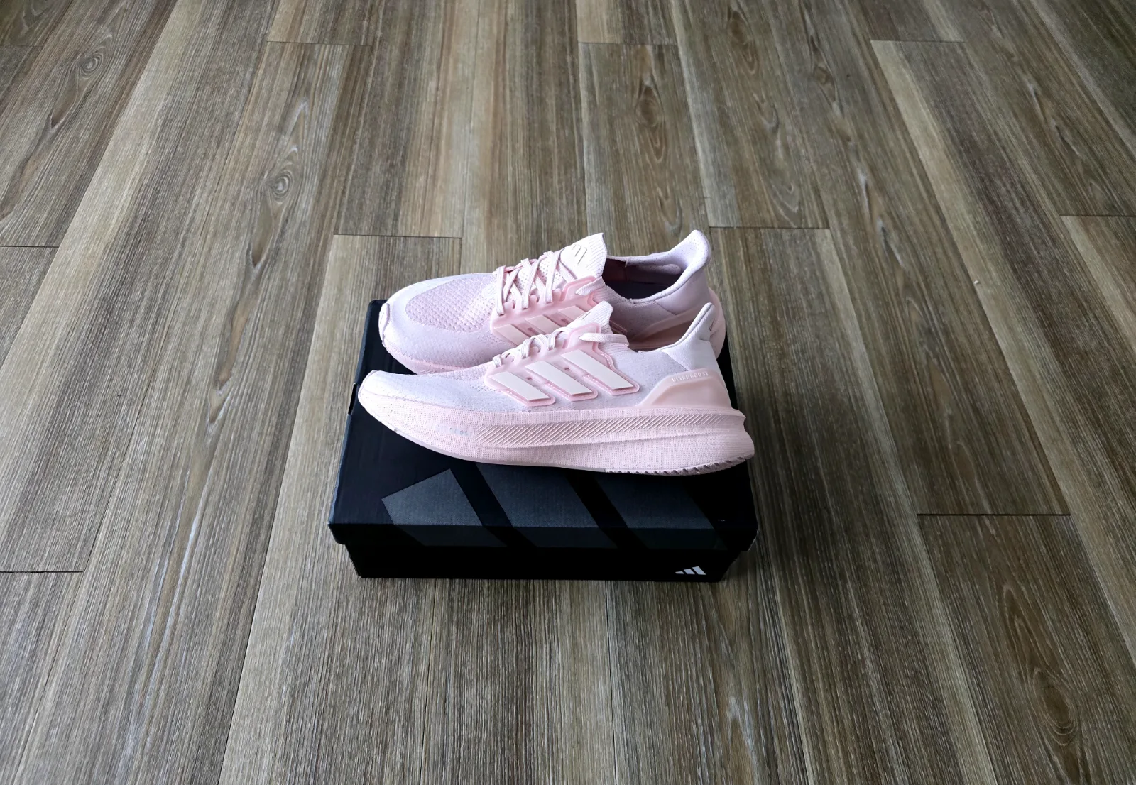 ADIDAS ULTRABOOST 5 W