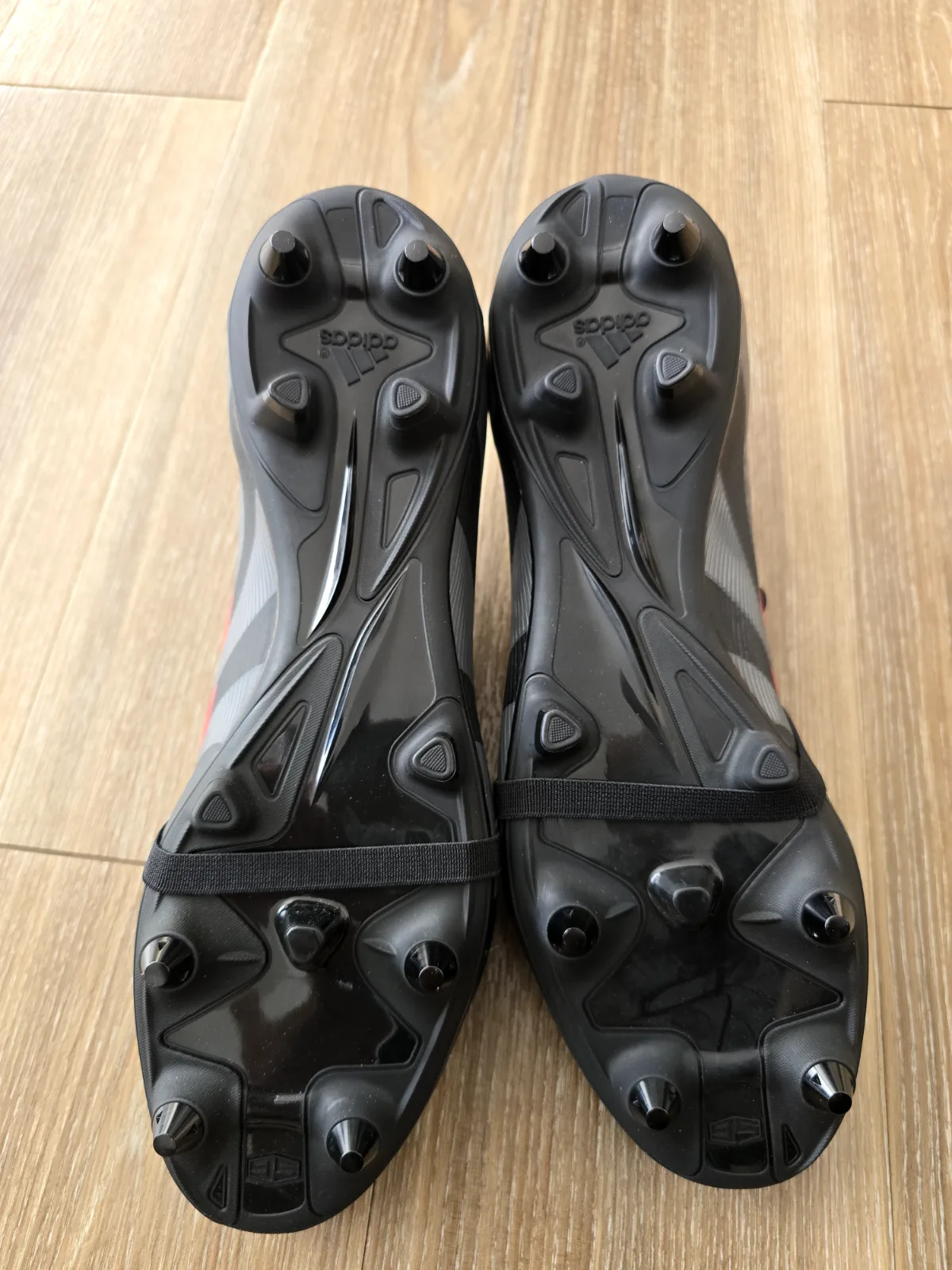 ADIDAS PREDATOR LEAGUE FT SG 7