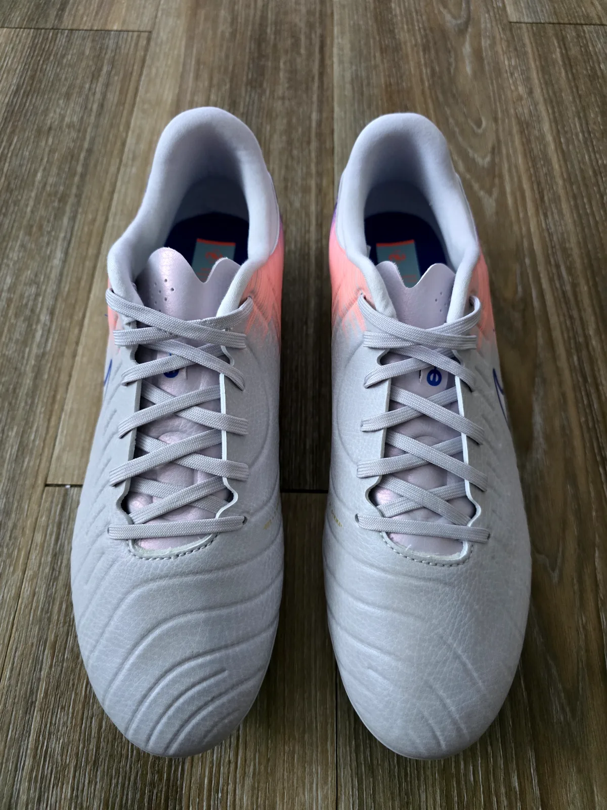 NIKE TIEMPO LEGEND 10 ACADEMY FG/MG 4