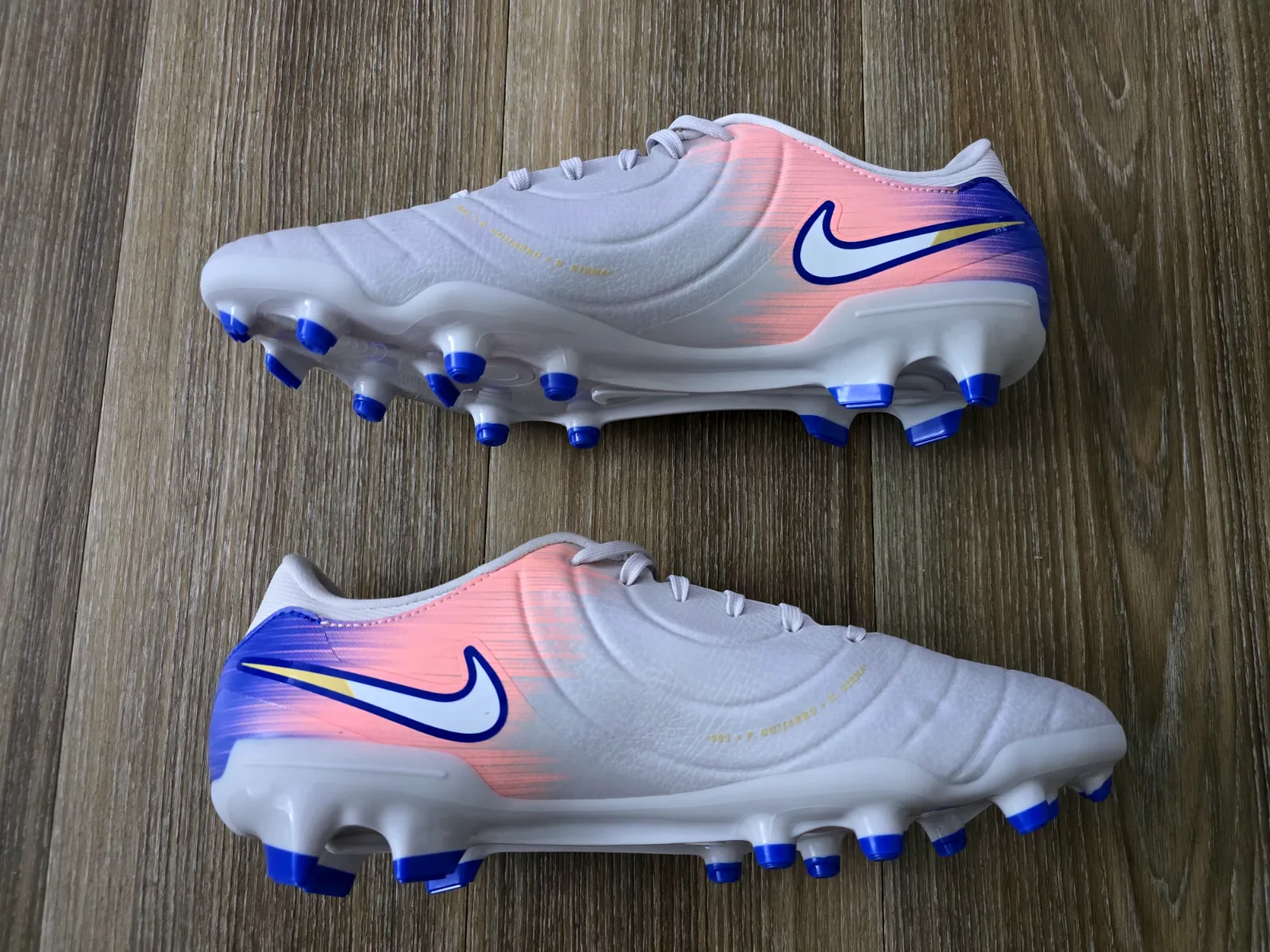 NIKE TIEMPO LEGEND 10 ACADEMY FG/MG 3