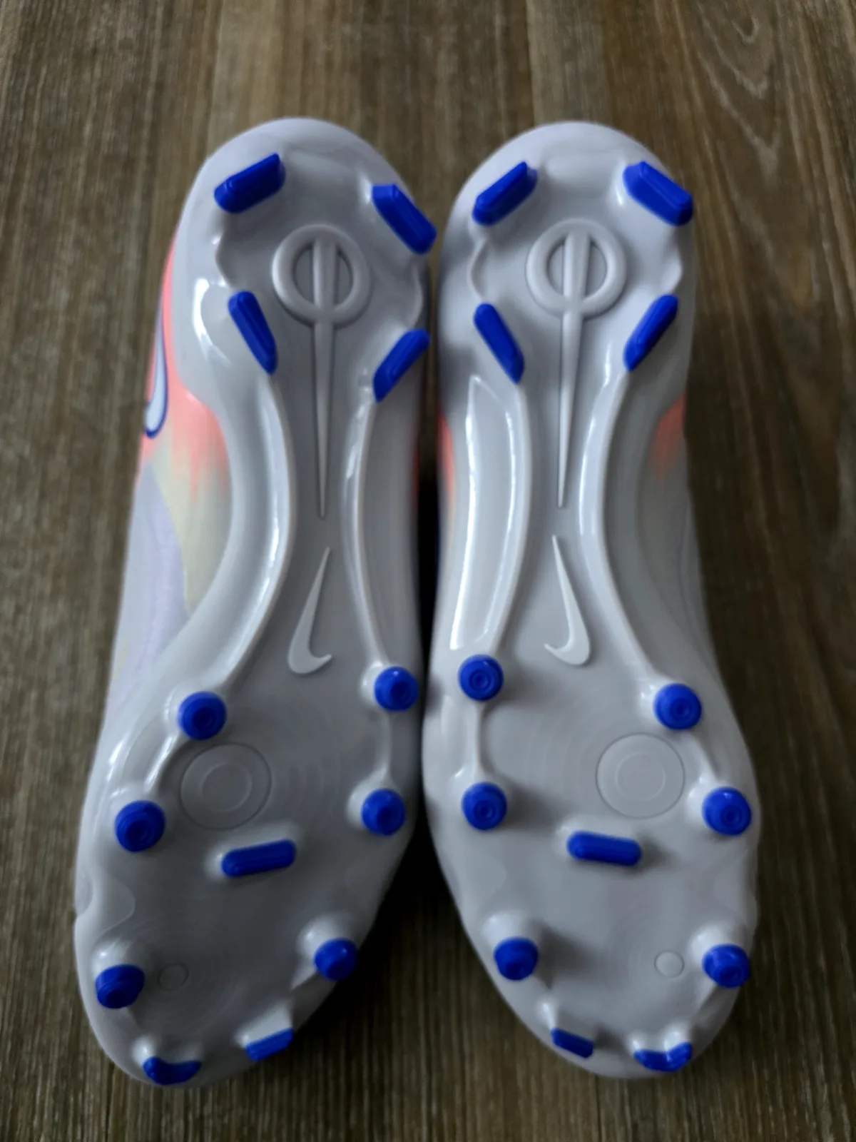 NIKE TIEMPO LEGEND 10 ACADEMY FG/MG 6