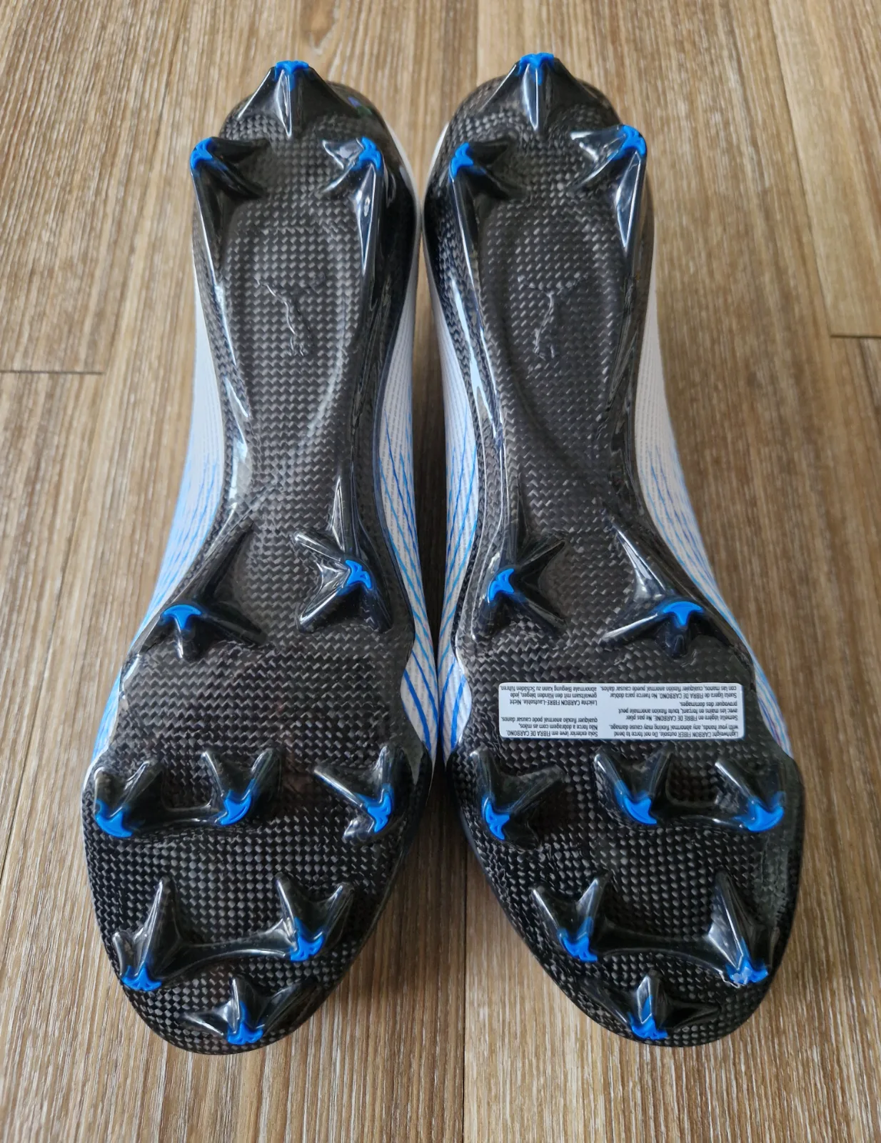 PUMA ULTRA 5 CARBON LAUNCH EDITION FG 7