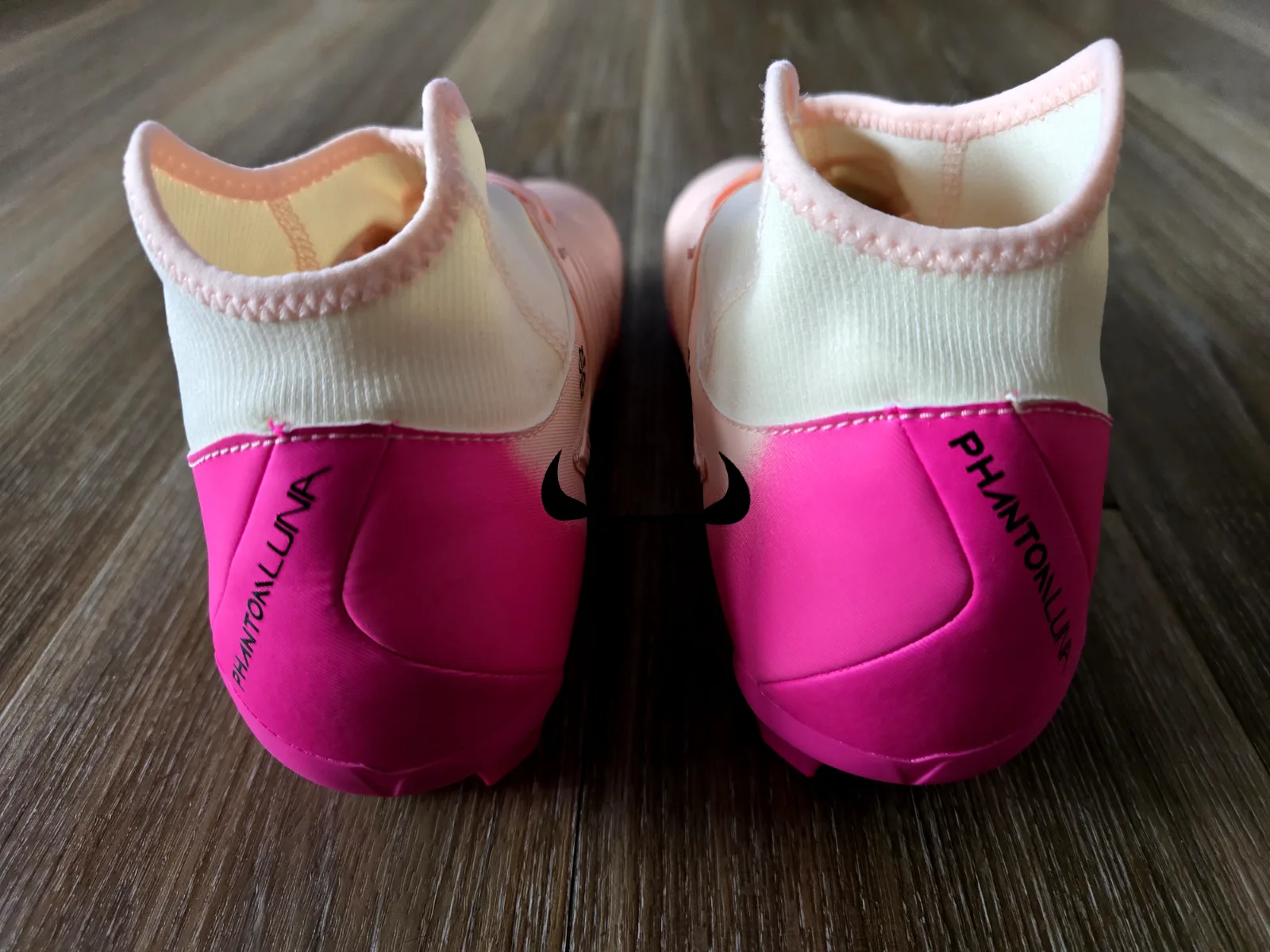 NIKE PHANTOM LUNA II ACADEMY FG/MG 6