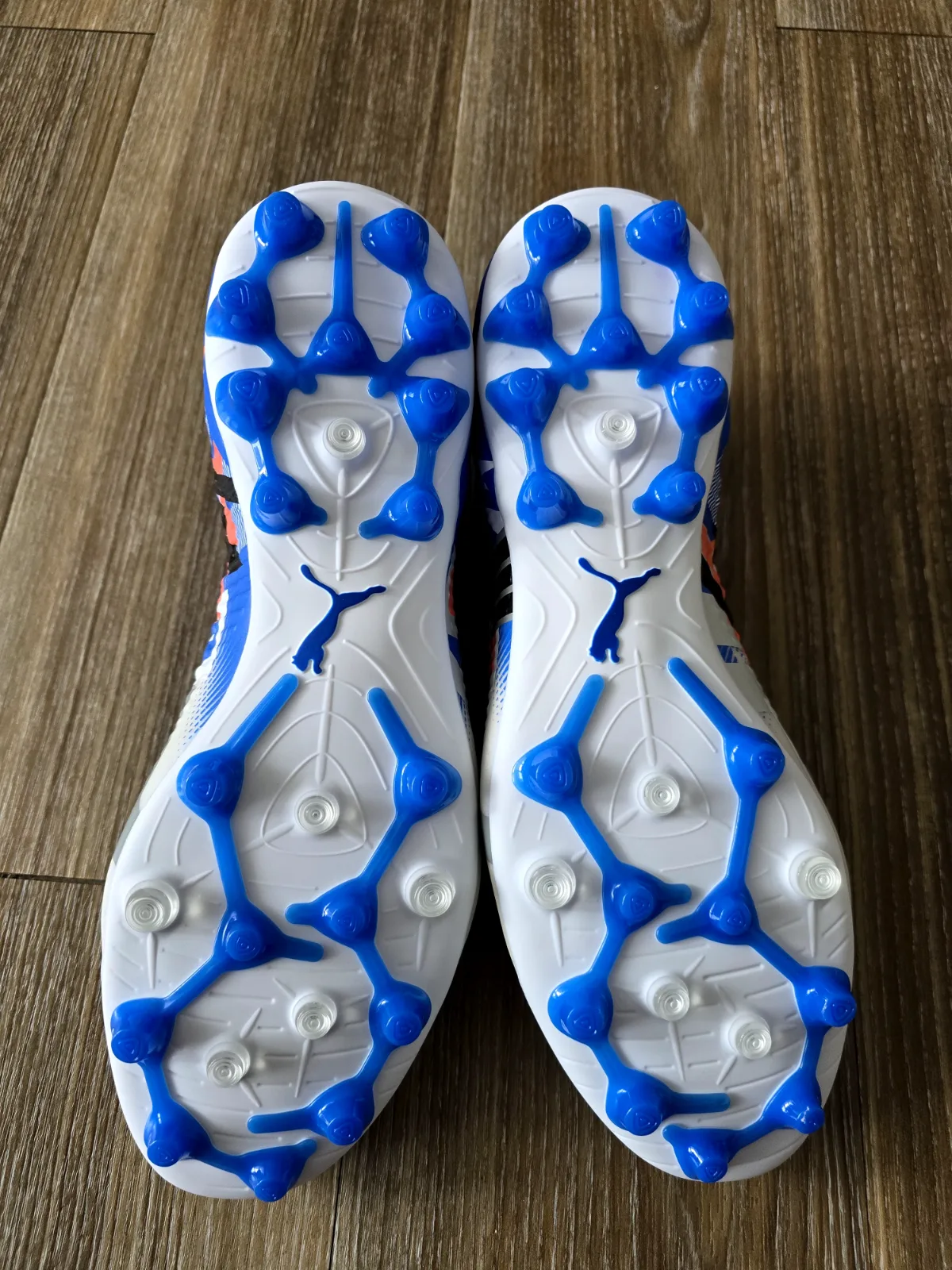 PUMA FUTURE 8 ULTIMATE FOREVER MG 6