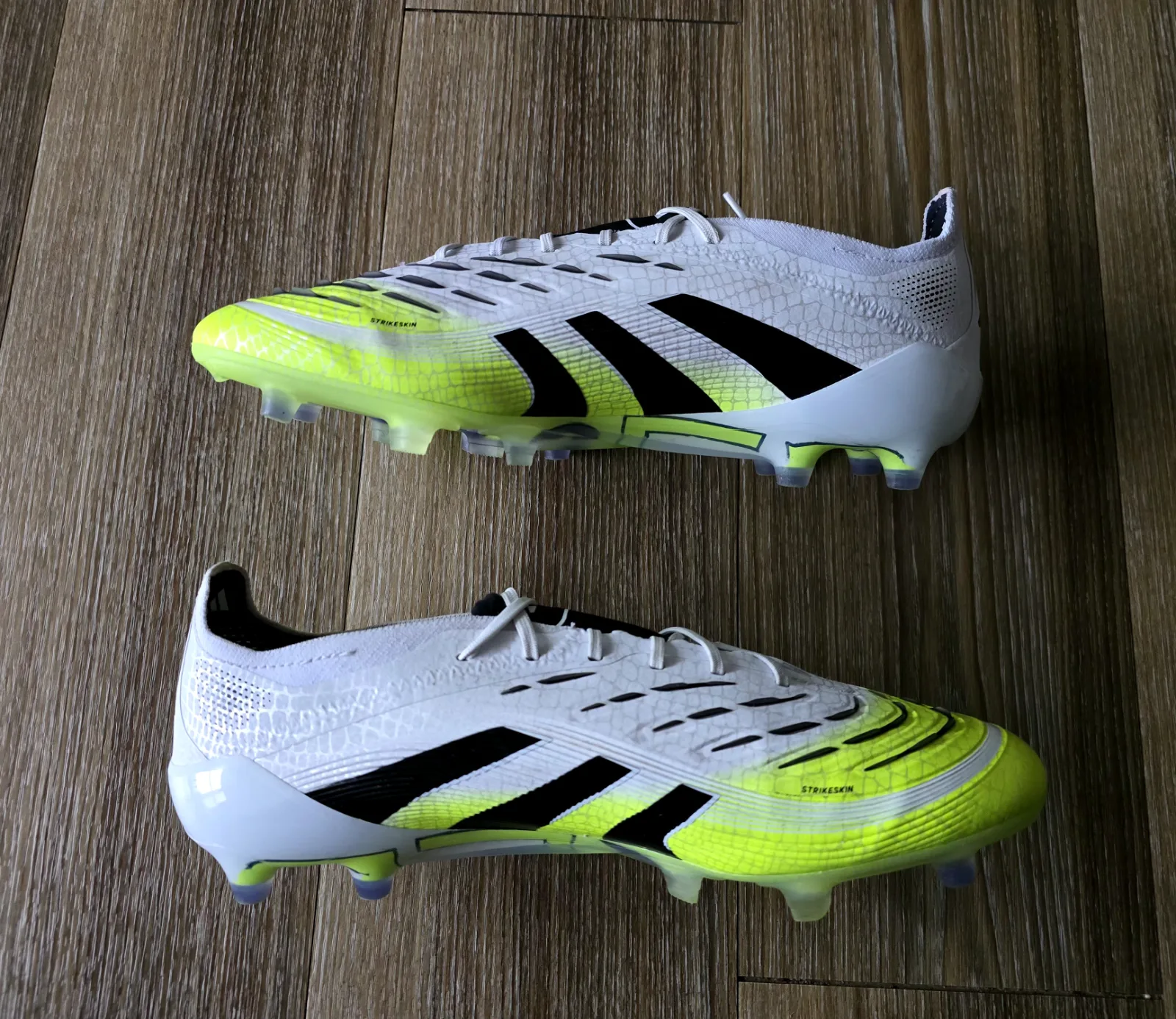 ADIDAS PREDATOR ELITE AG 4