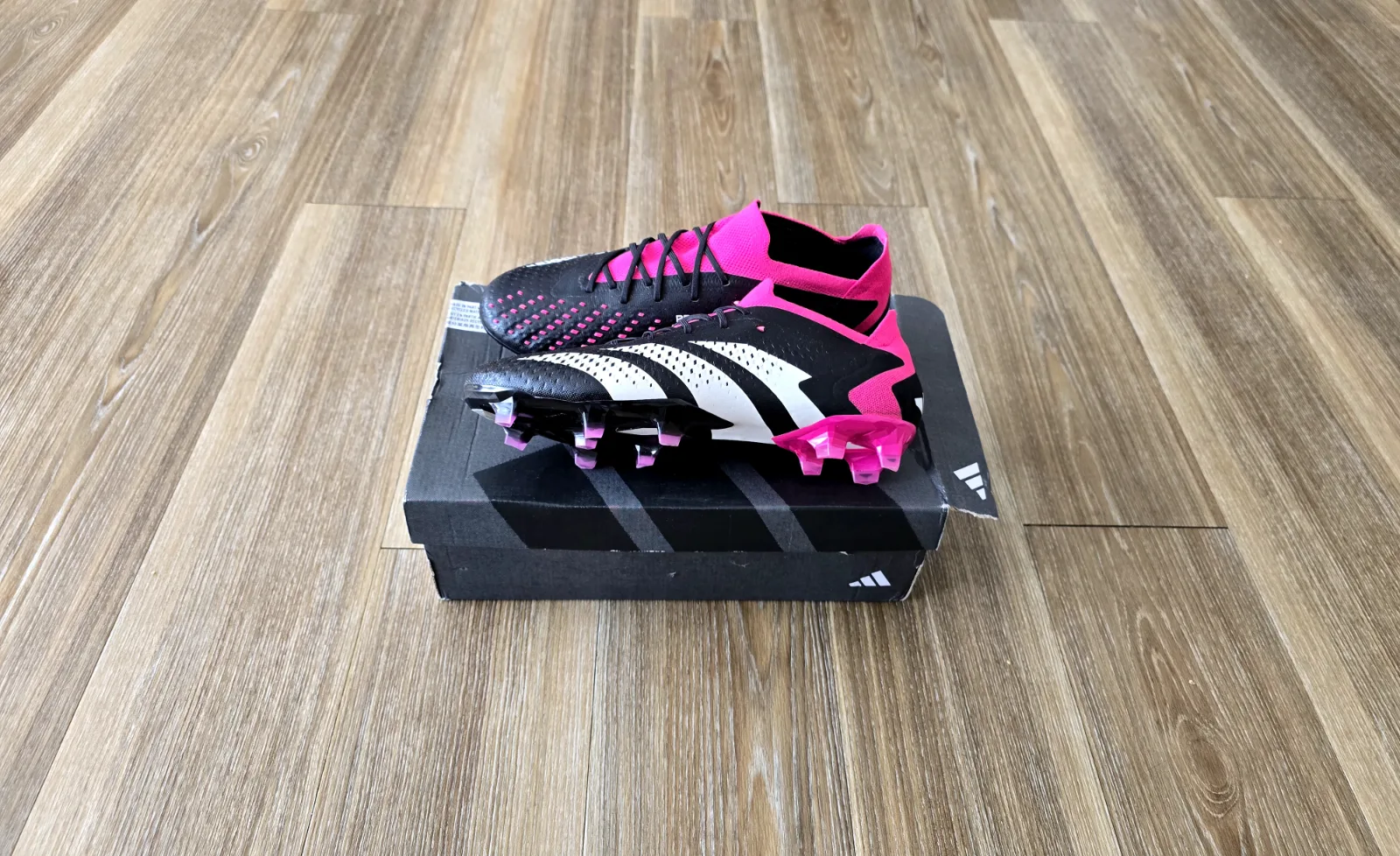 ADIDAS PREDATOR ACCURACY. 1 LOW FG