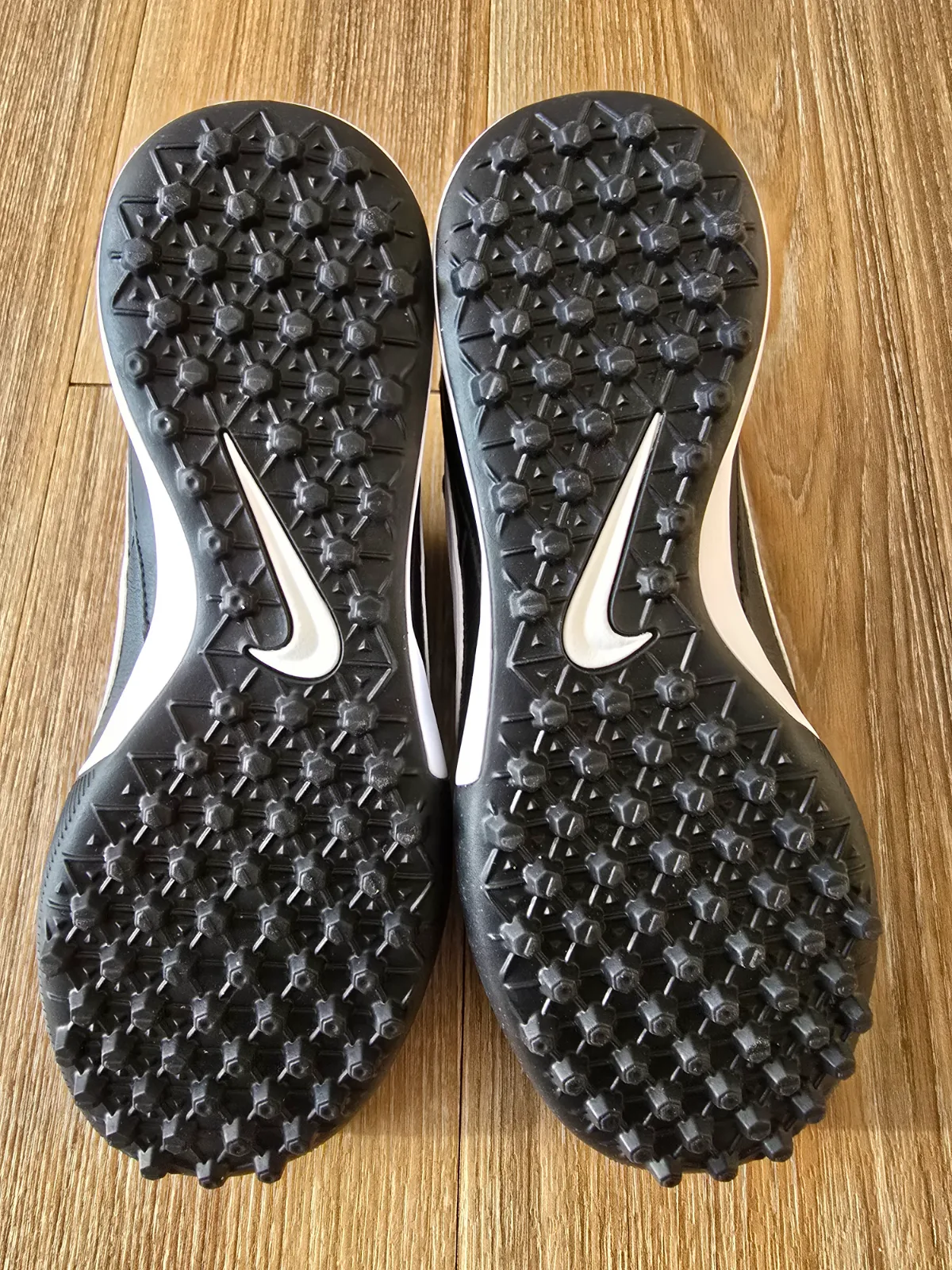 NIKE PREMIER III TF 7