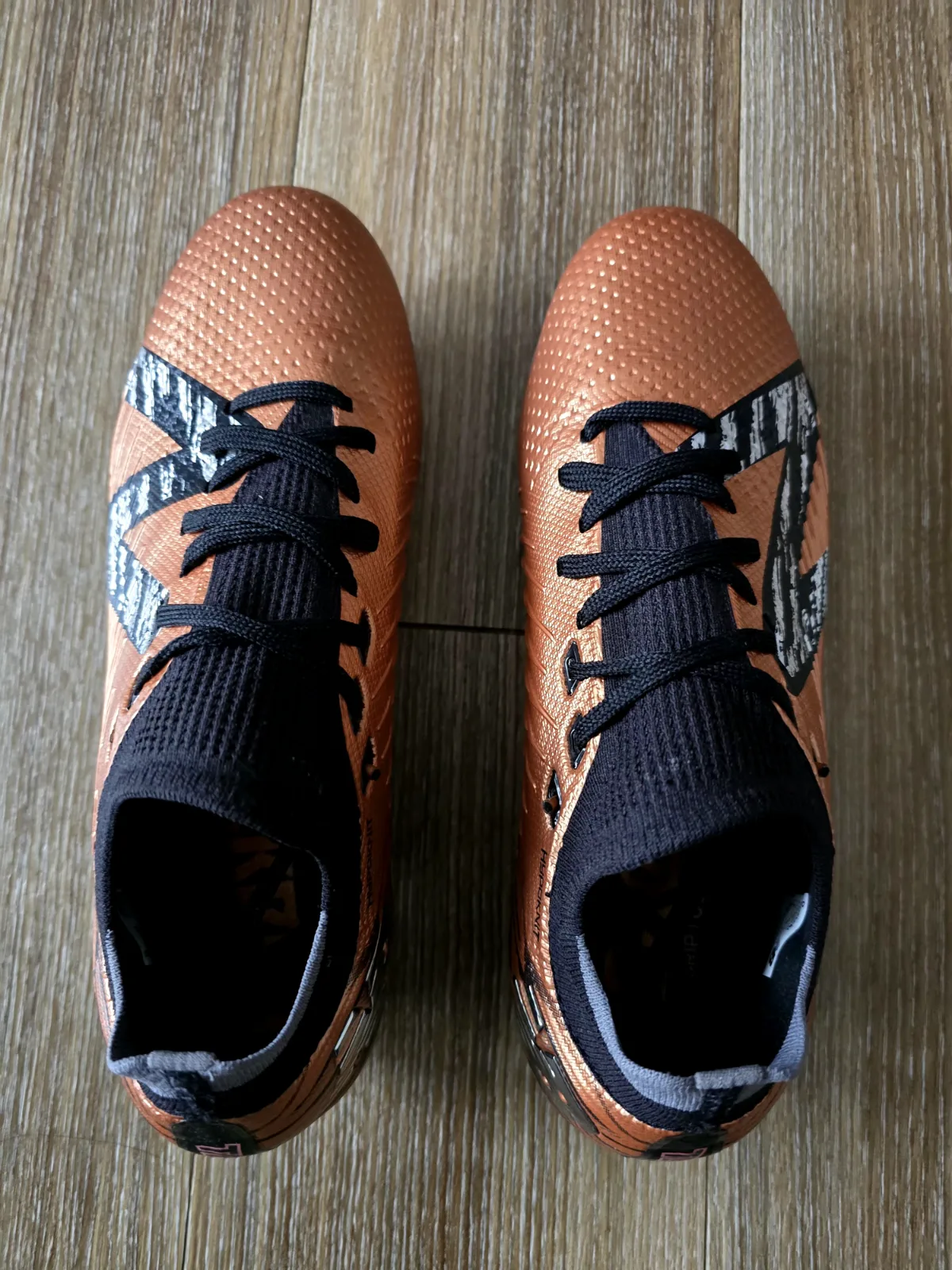 NEW BALANCE TEKELA V4 PRO LOW FG 6