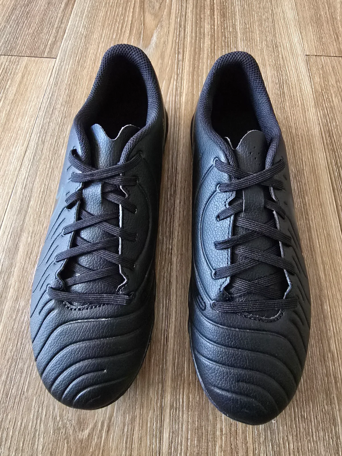 NIKE TIEMPO LEGEND 10 CLUB TF 4