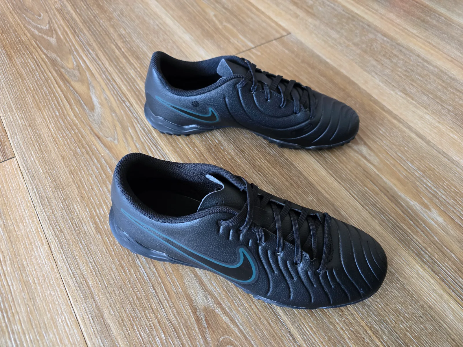 NIKE TIEMPO LEGEND 10 CLUB TF 5