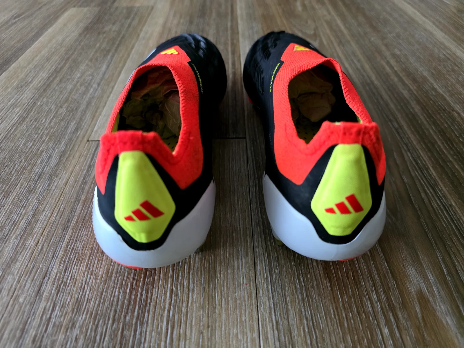 ADIDAS PREDATOR ELITE LL SG 6