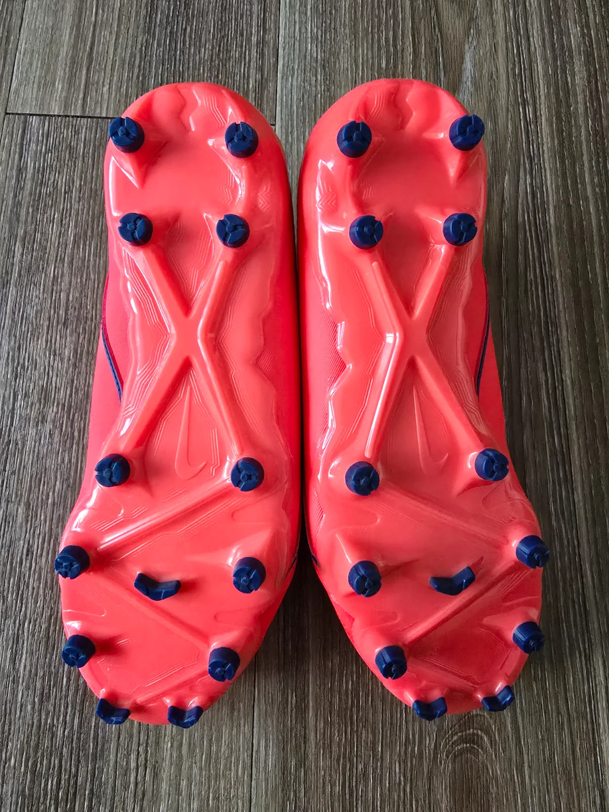 NIKE PHANTOM GX II ACADEMY FG/MG 7