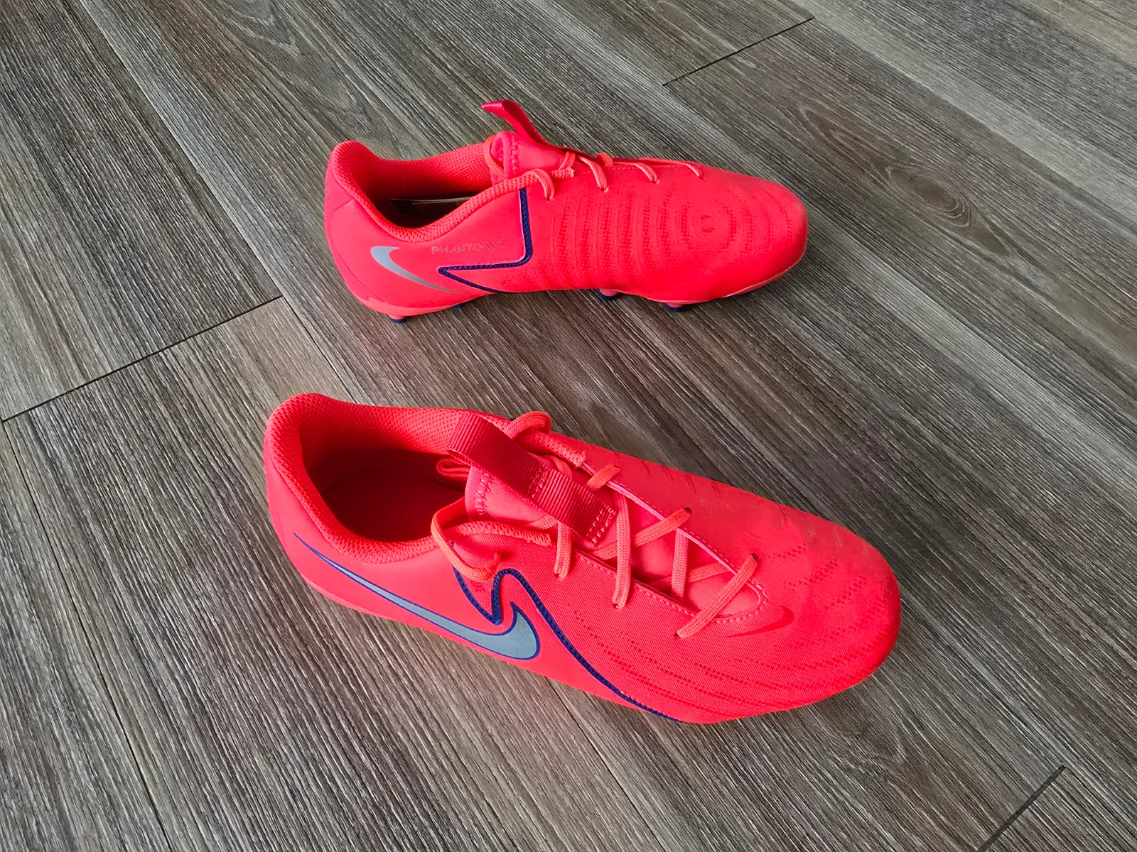 NIKE PHANTOM GX II ACADEMY FG/MG 5