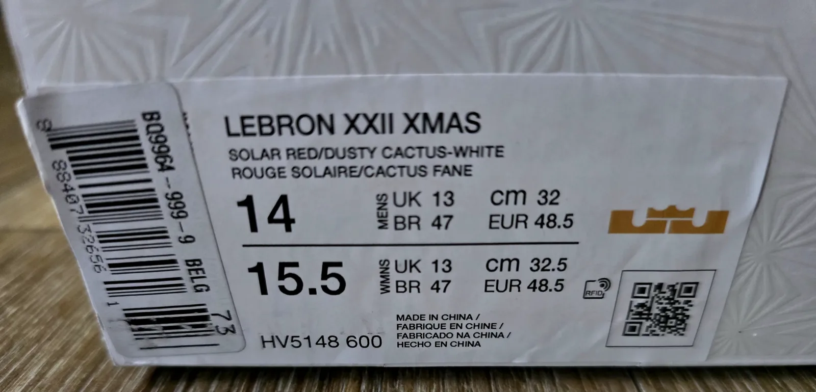 NIKE LEBRON XXII XMAS 9