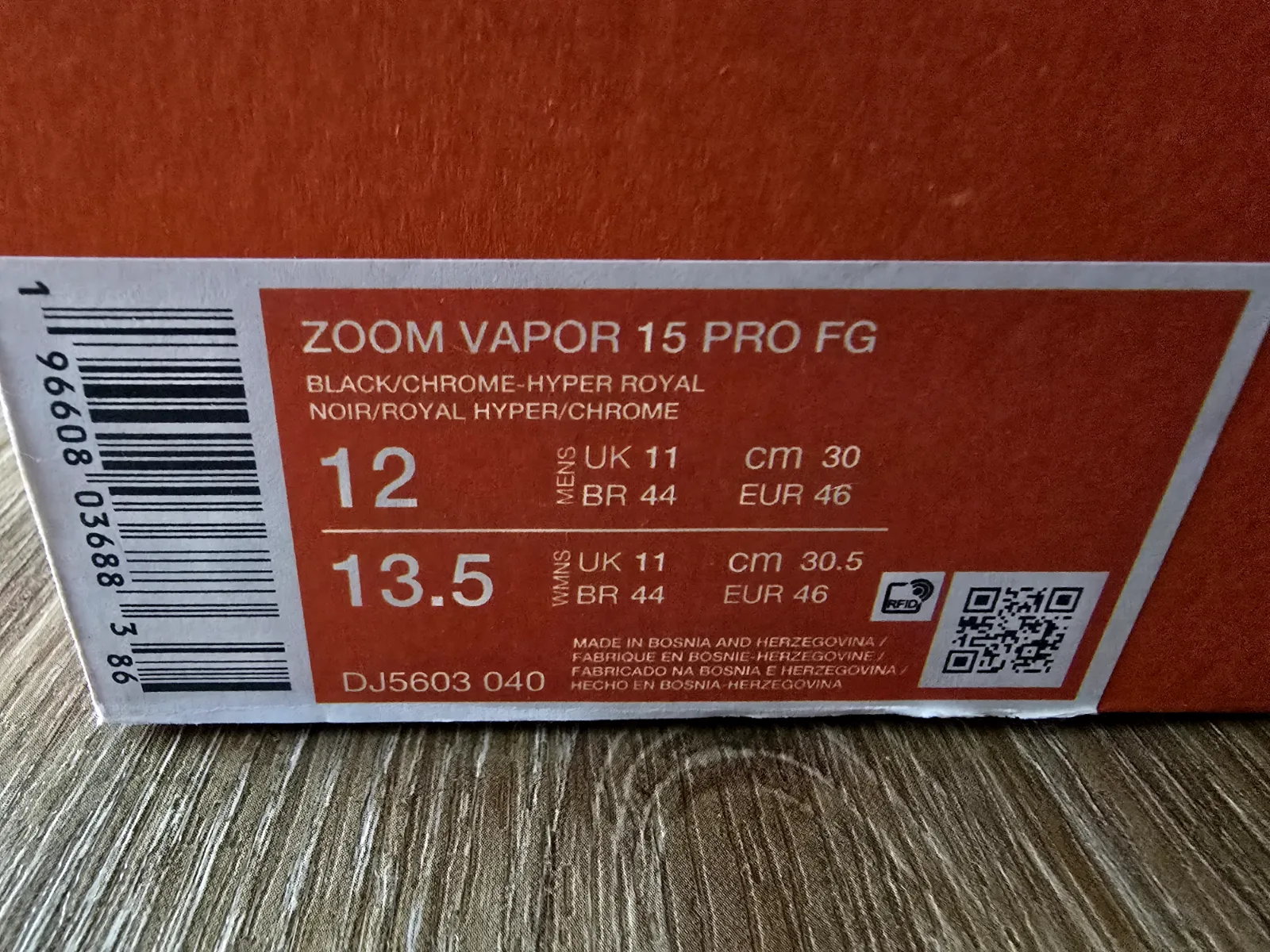 NIKE ZOOM MERCURIAL VAPOR 15 PRO FG 9