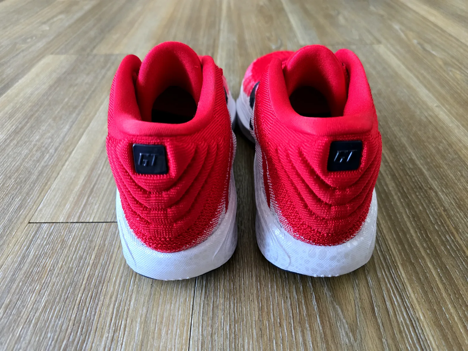 NIKE G.T. HUSTLE 3 6