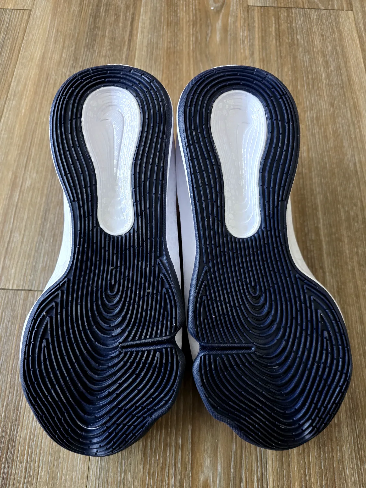 NIKE G.T. HUSTLE 3 7