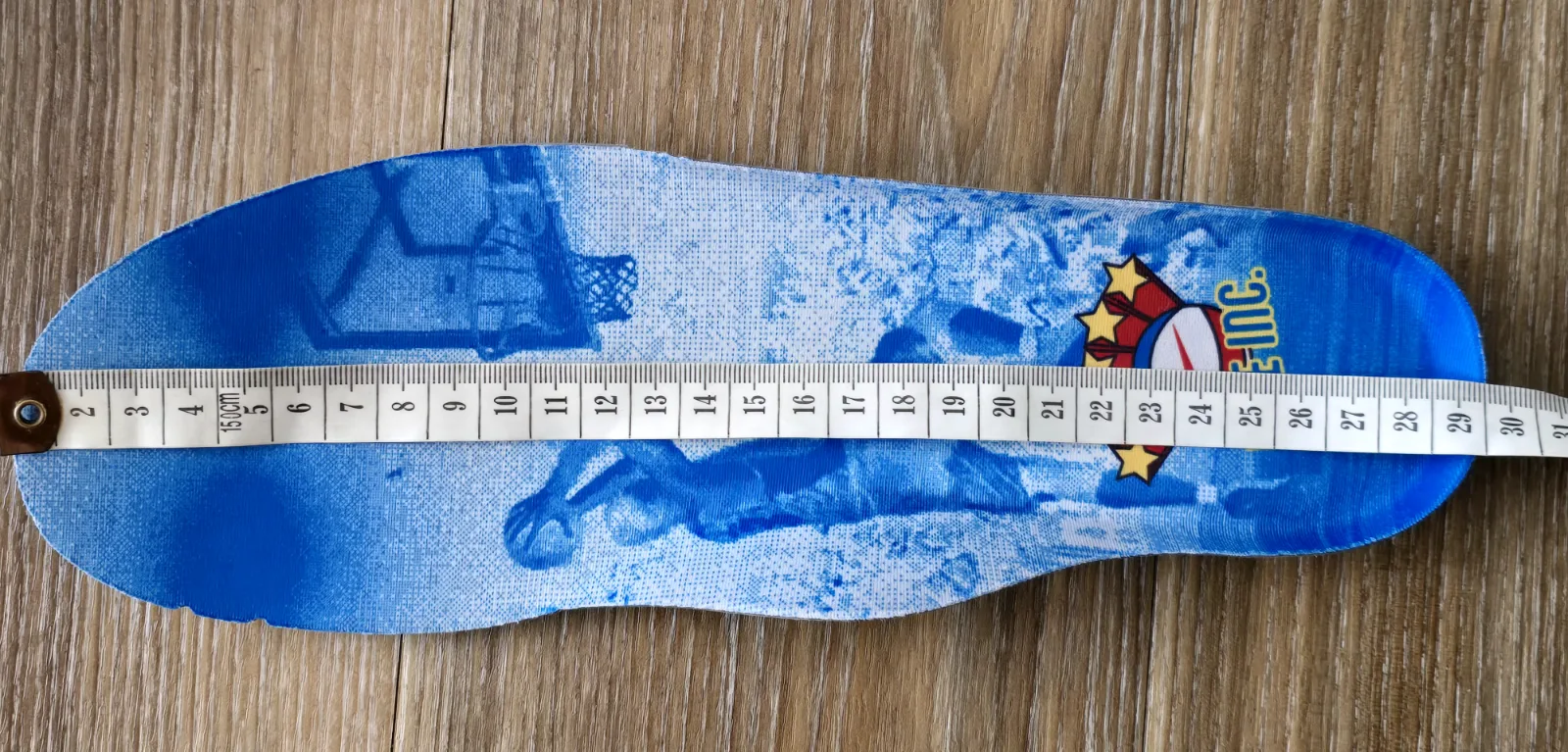 NIKE AIR FORCE 1 '07 LV8 9