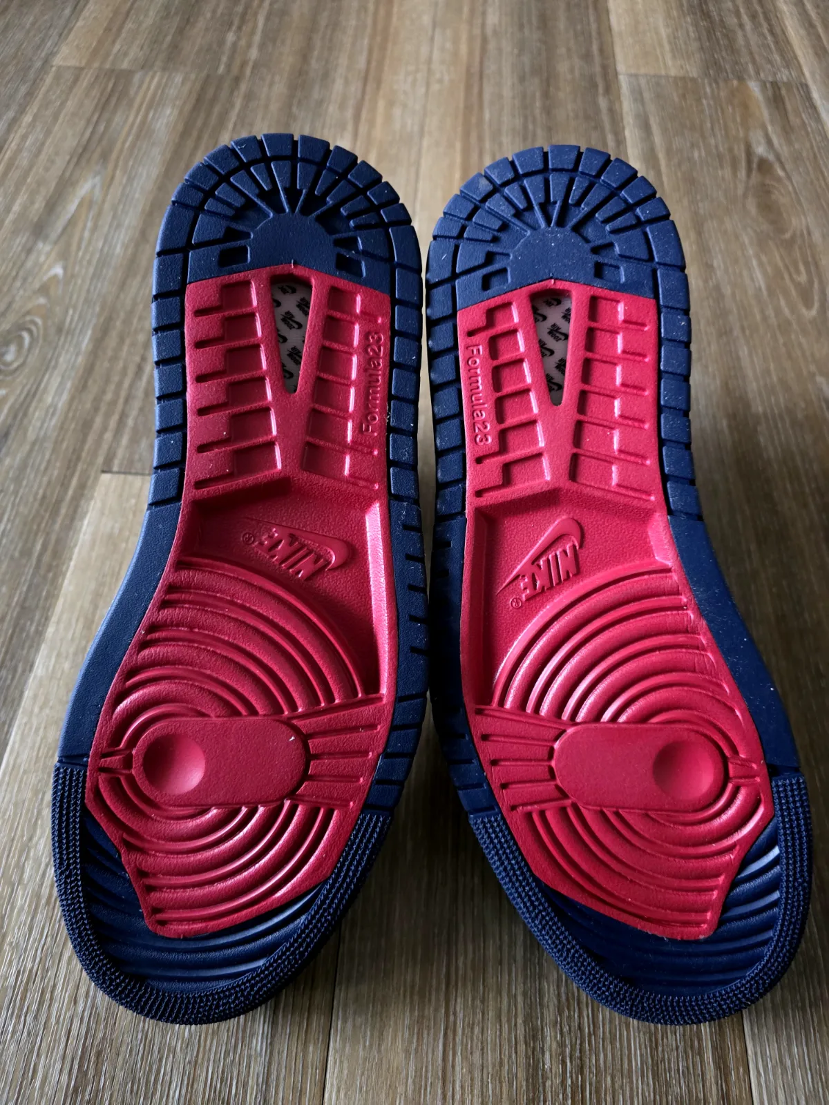 AIR JORDAN 1 ZOOM CMFT 2 "OLYMPIC" 6