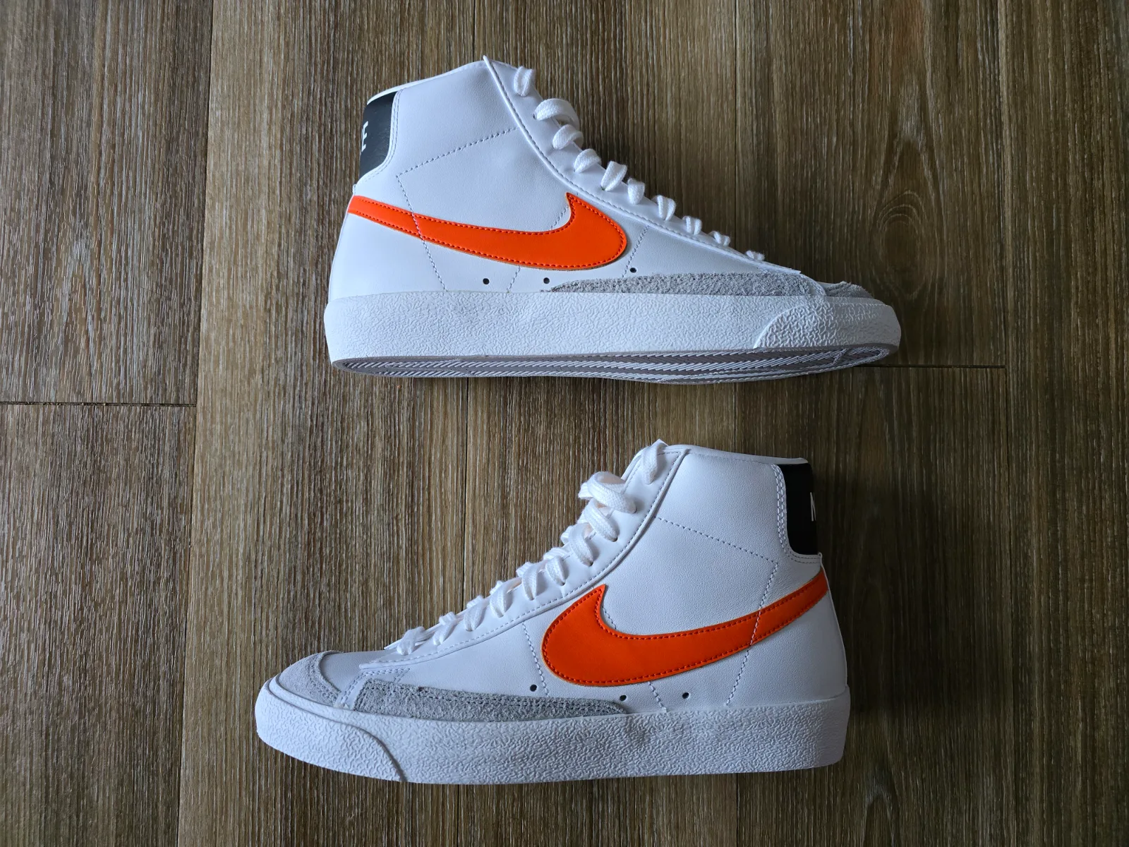 NIKE BLAZER MID 77 VINTAGE 2