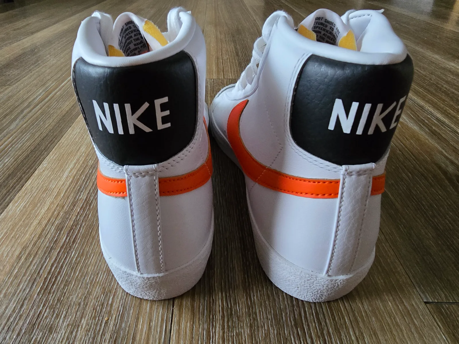 NIKE BLAZER MID 77 VINTAGE 6