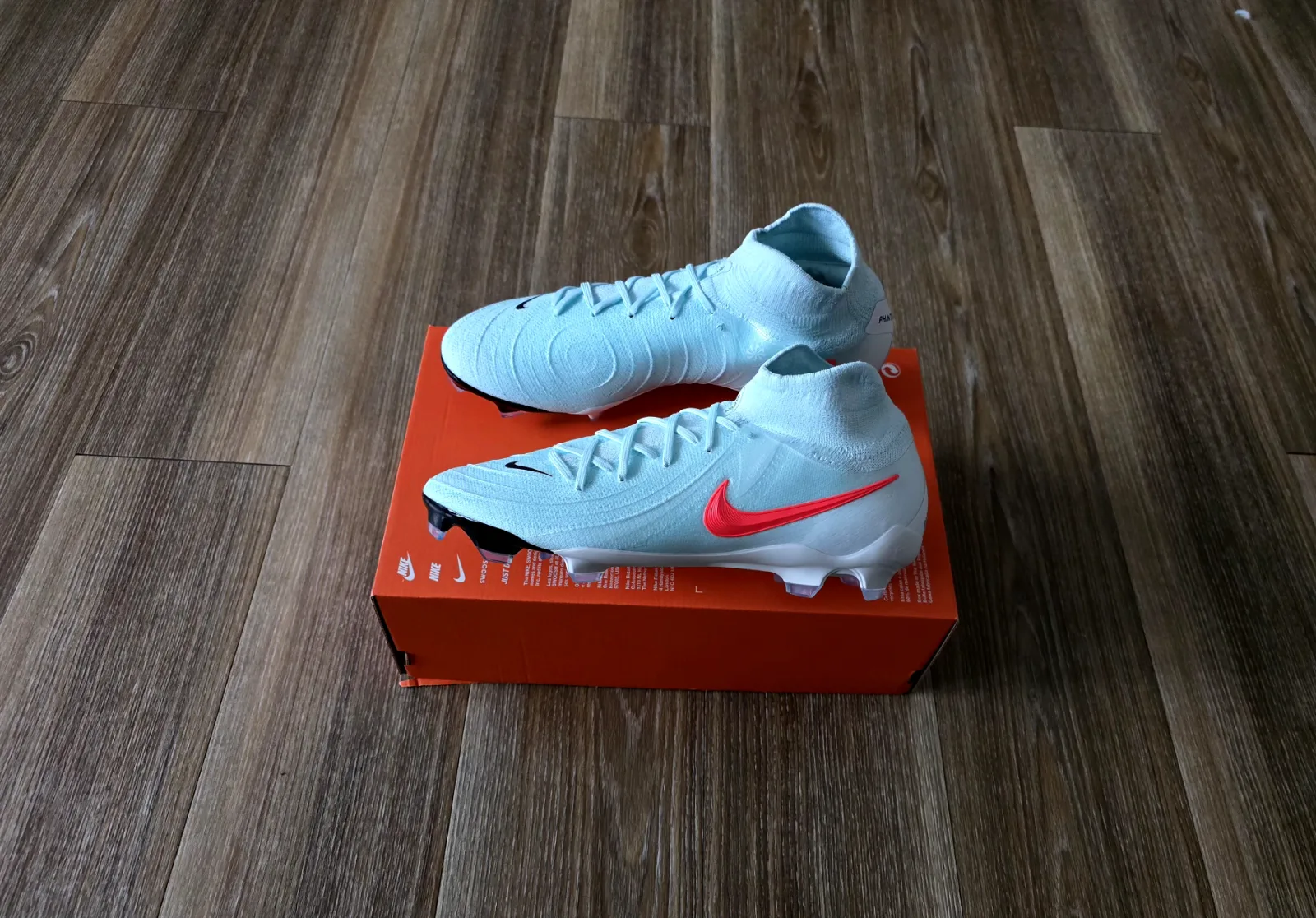 NIKE PHANTOM LUNA II PRO FG
