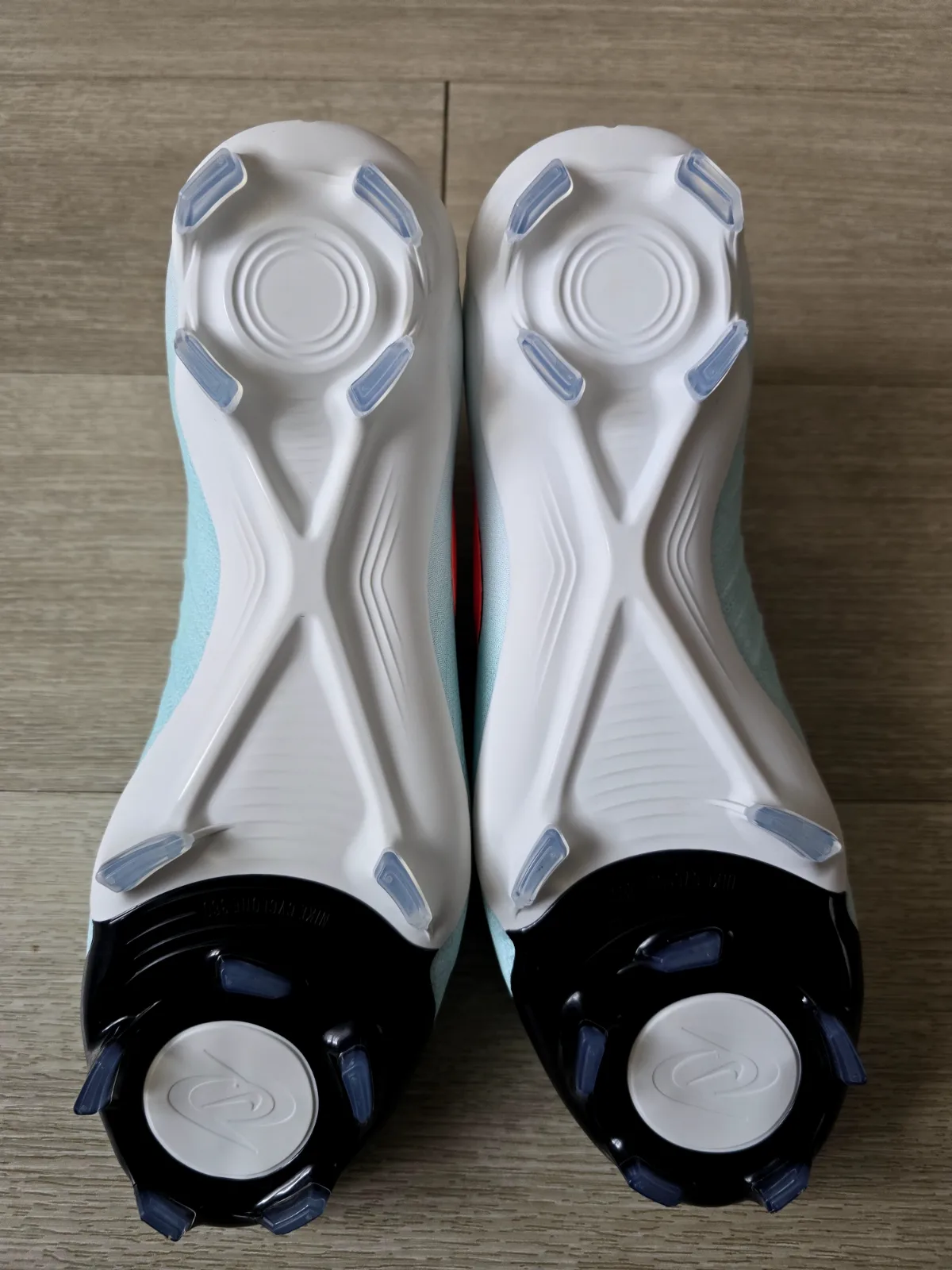 NIKE PHANTOM GX II PRO FG 7