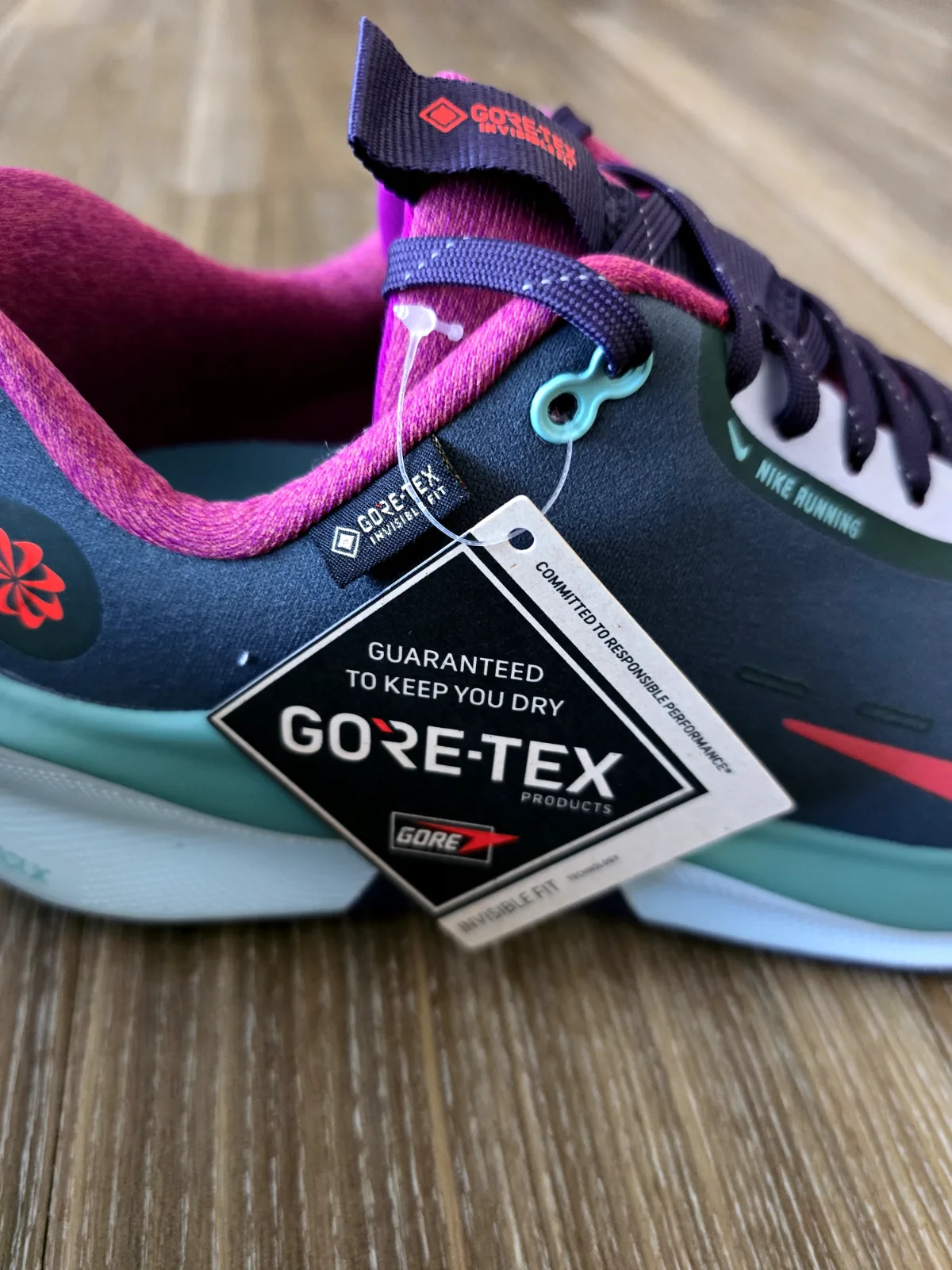 NIKE REACTX INFINITY RN 4 GTX 10