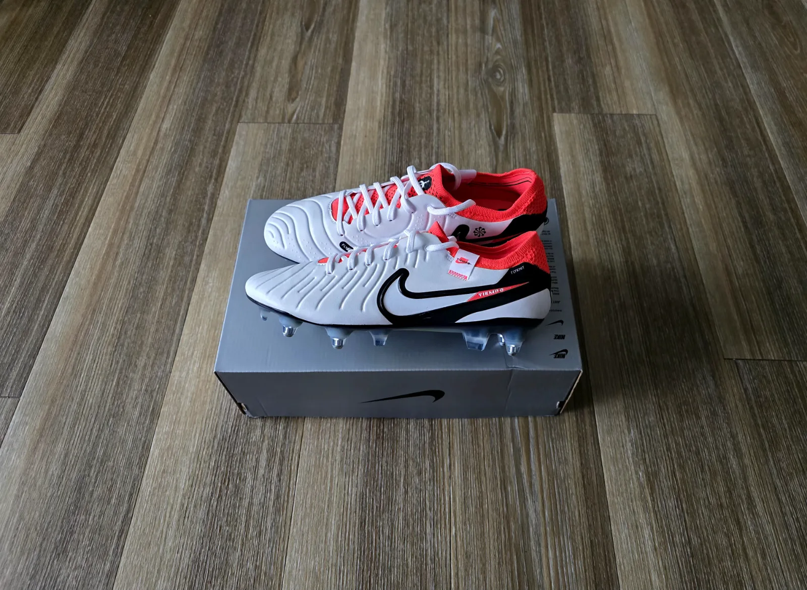 NIKE TIEMPO LEGEND 10 ELITE SG-PRO AC