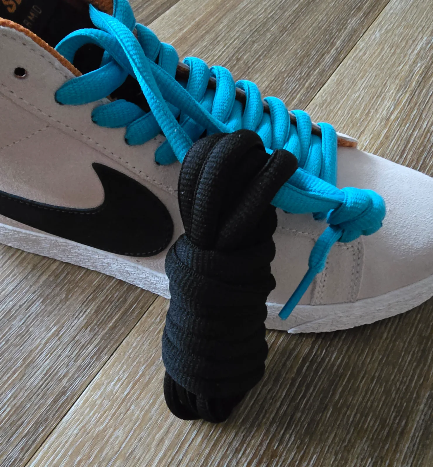 NIKE SB ZOOM BLAZER MID PREMIUM 10