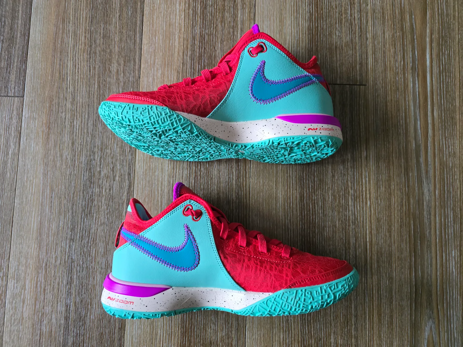 NIKE LEBRON NXXT GEN 3