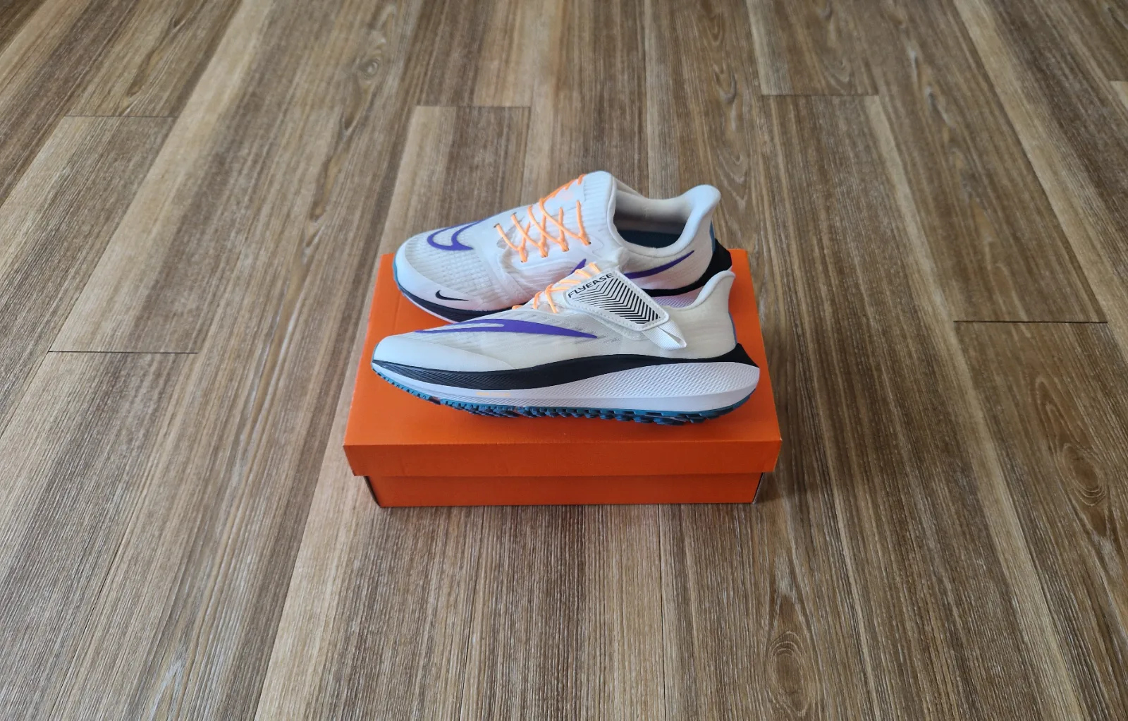 NIKE AIR ZOOM PEGASUS FLYEASE