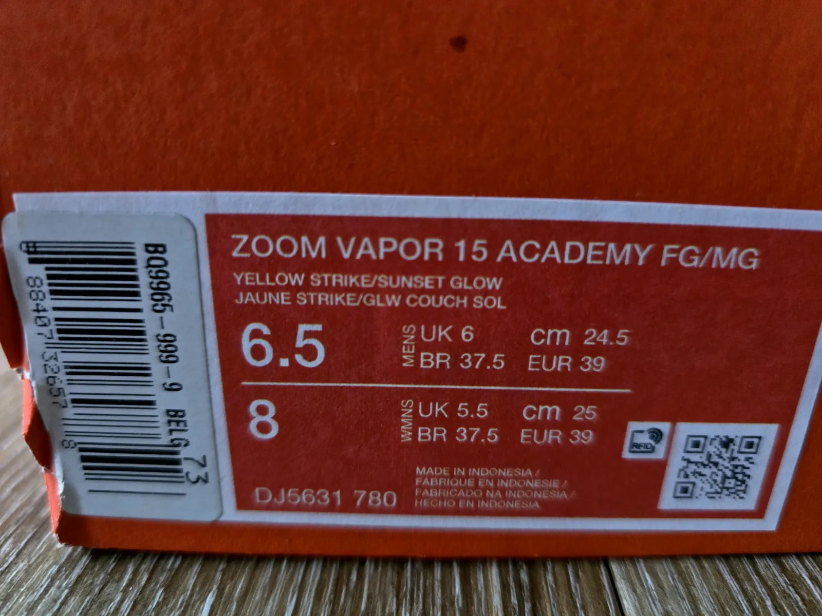 NIKE AIR ZOOM MERCURIAL VAPOR 15 ACADEMY FG/MG 9