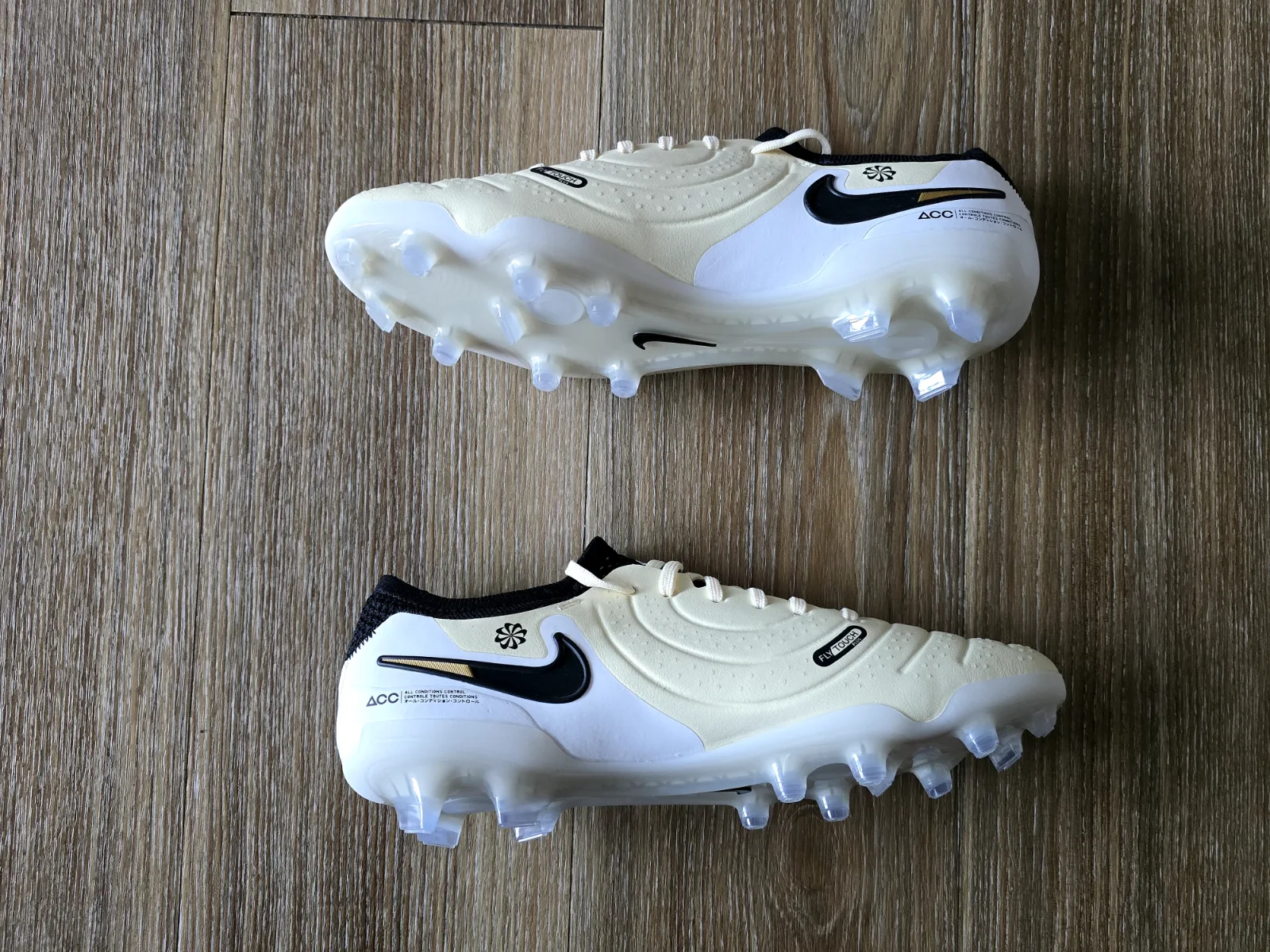 NIKE TIEMPO LEGEND 10 ELITE FG 4