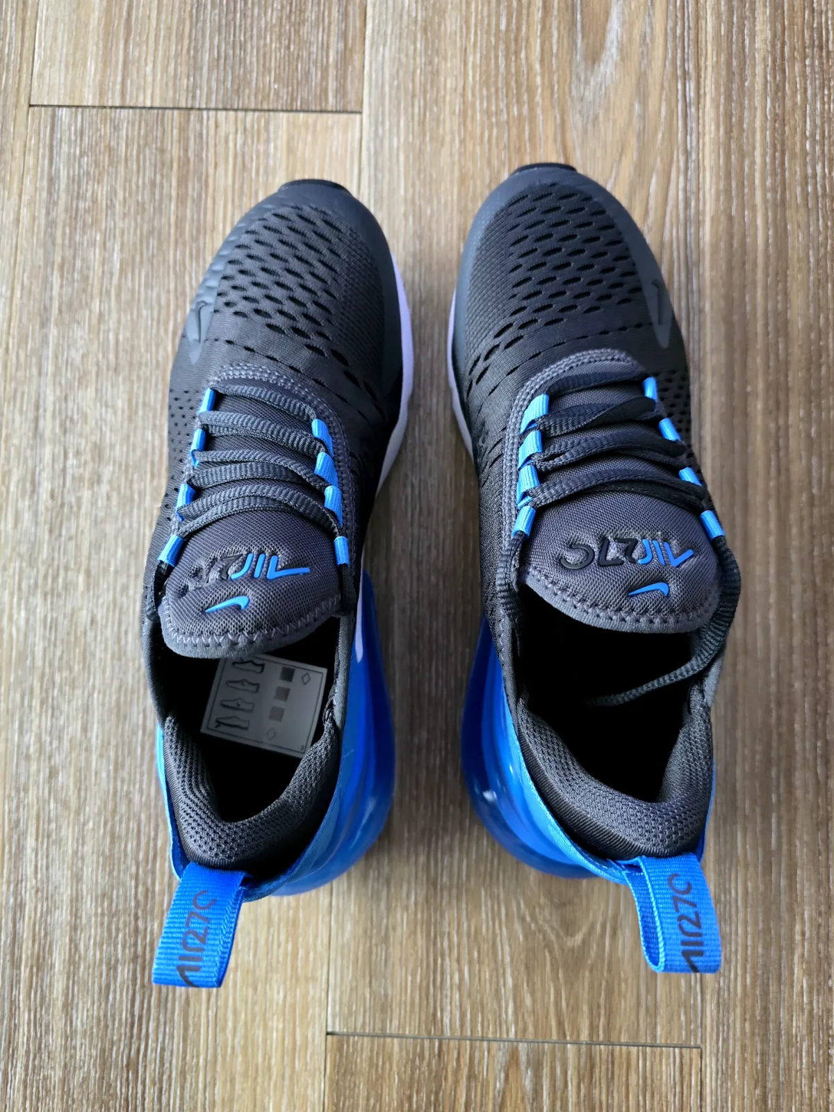 NIKE AIR MAX 270 GS 6