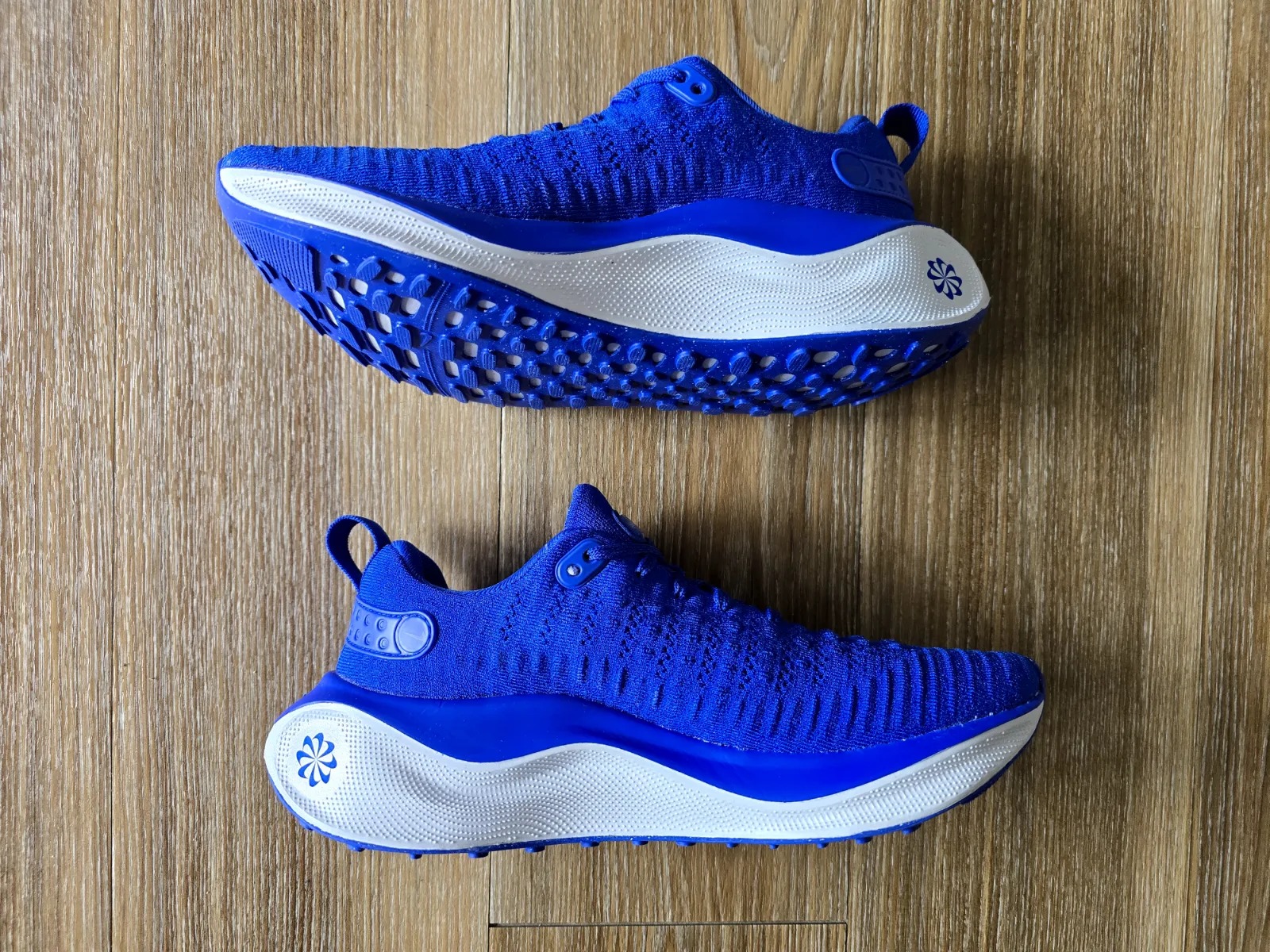 NIKE REACTX INFINITY RUN 4 2
