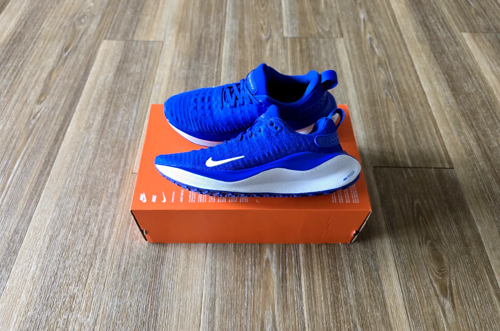 NIKE REACTX INFINITY RUN 4