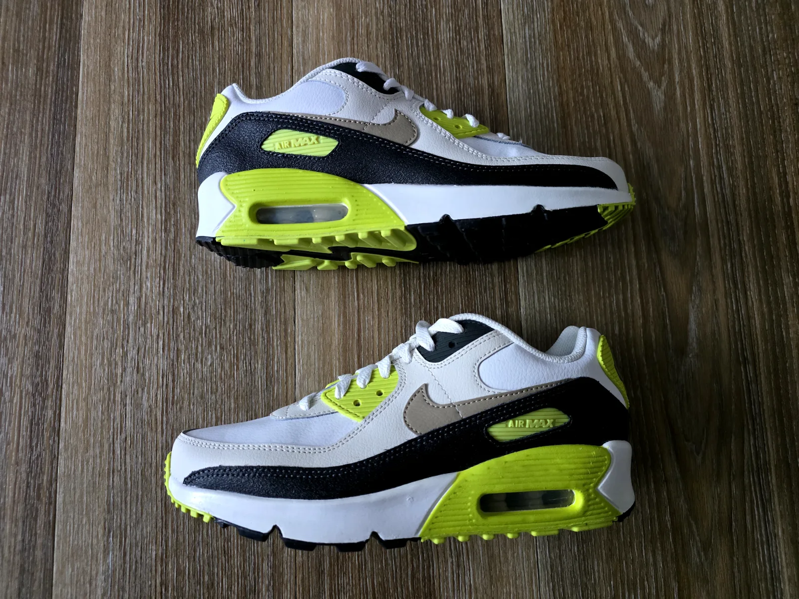 NIKE AIR MAX 90 GS 2