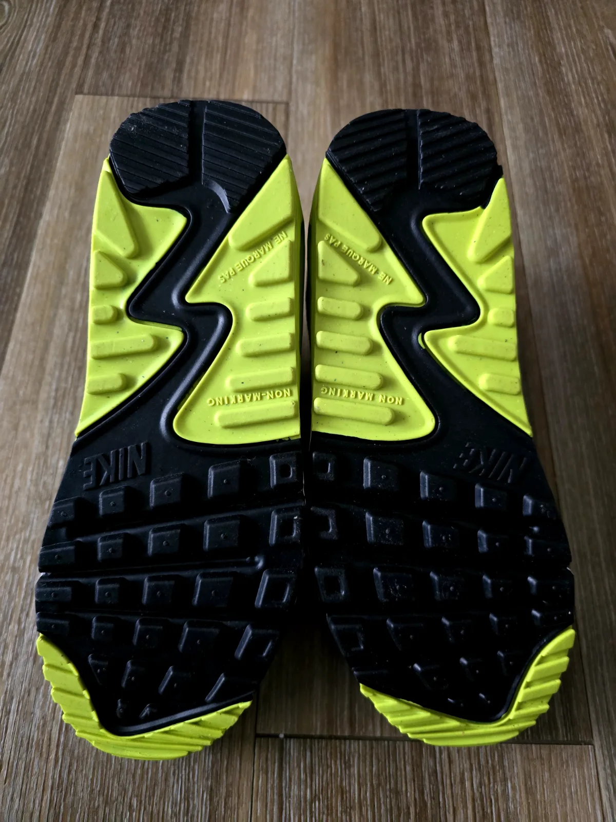 NIKE AIR MAX 90 GS 7