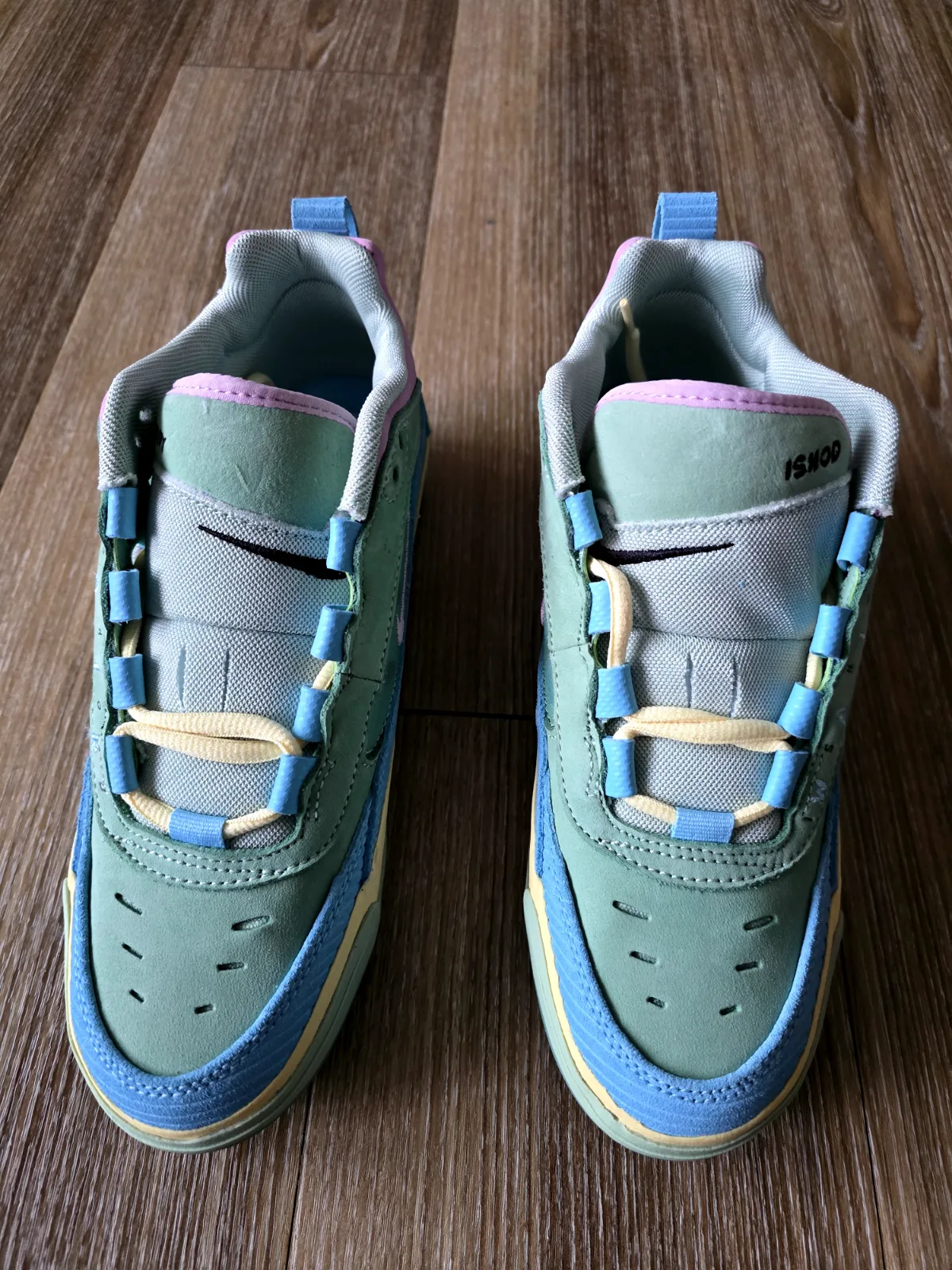 NIKE SB AIR MAX ISHOD WAIR 4