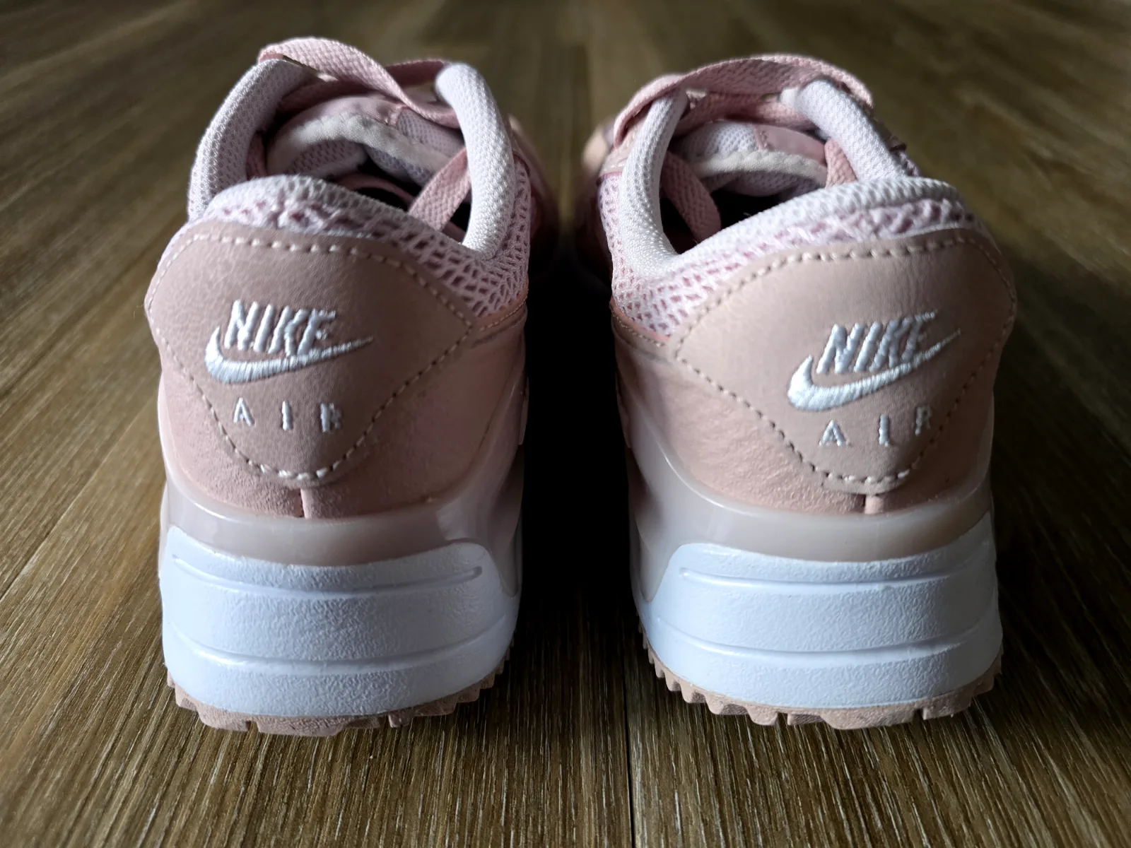 NIKE W AIR MAX SYSTM 6