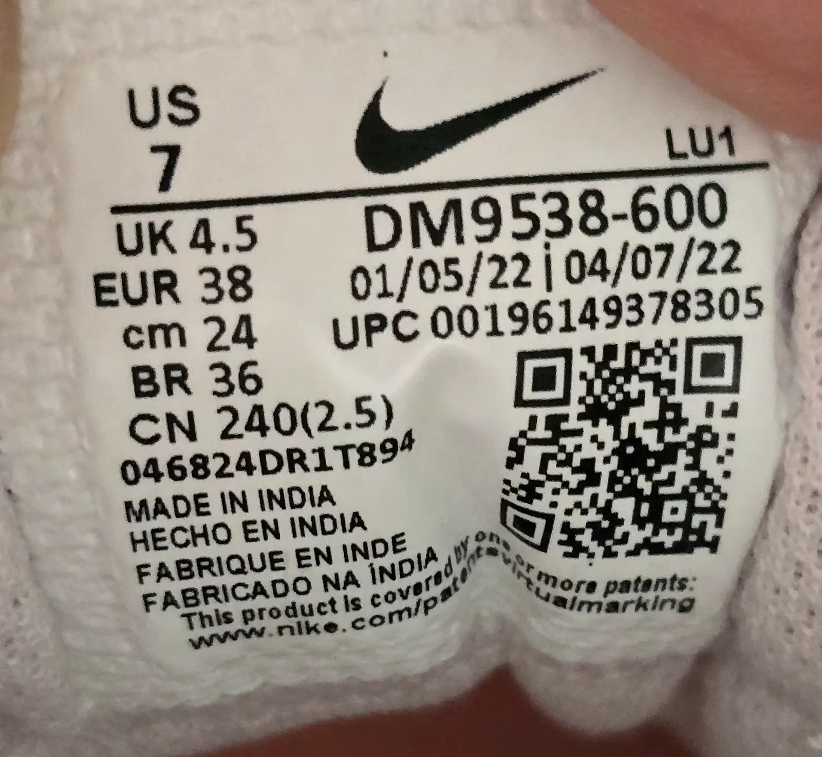 NIKE W AIR MAX SYSTM 8