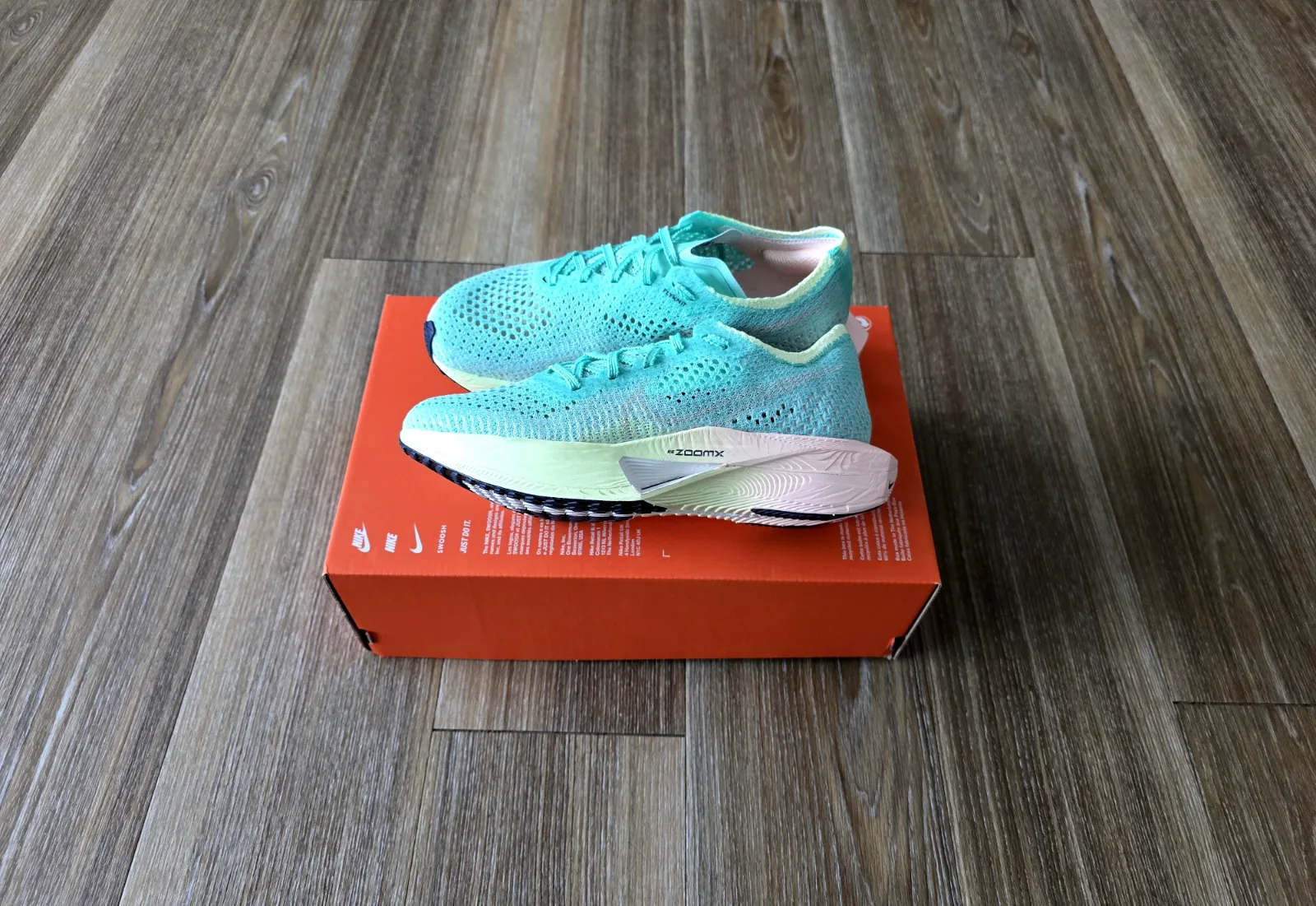 NIKE ZOOMX VAPORFLY NEXT% 3