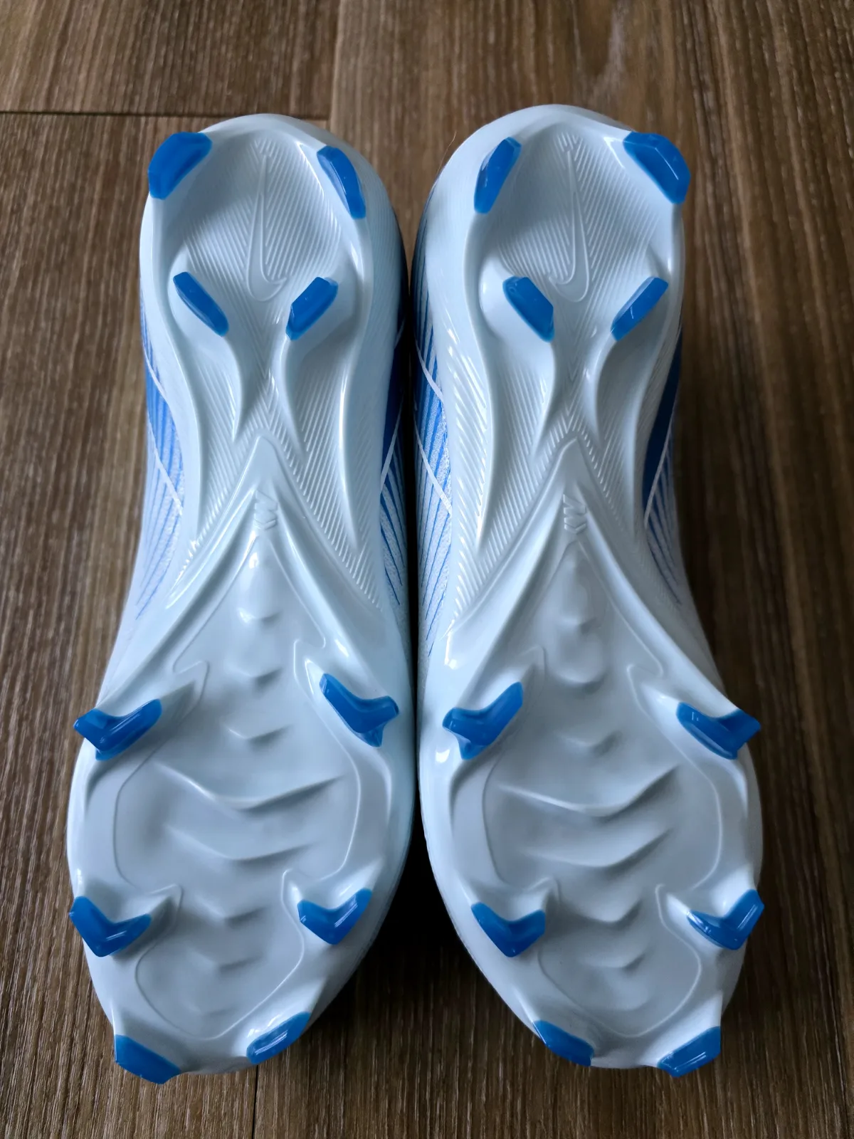 NIKE AIR ZOOM MERCURIAL VAPOR 16 PRO FG 7