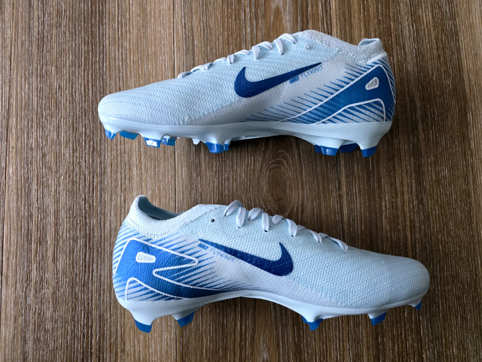 NIKE AIR ZOOM MERCURIAL VAPOR 16 PRO FG 3